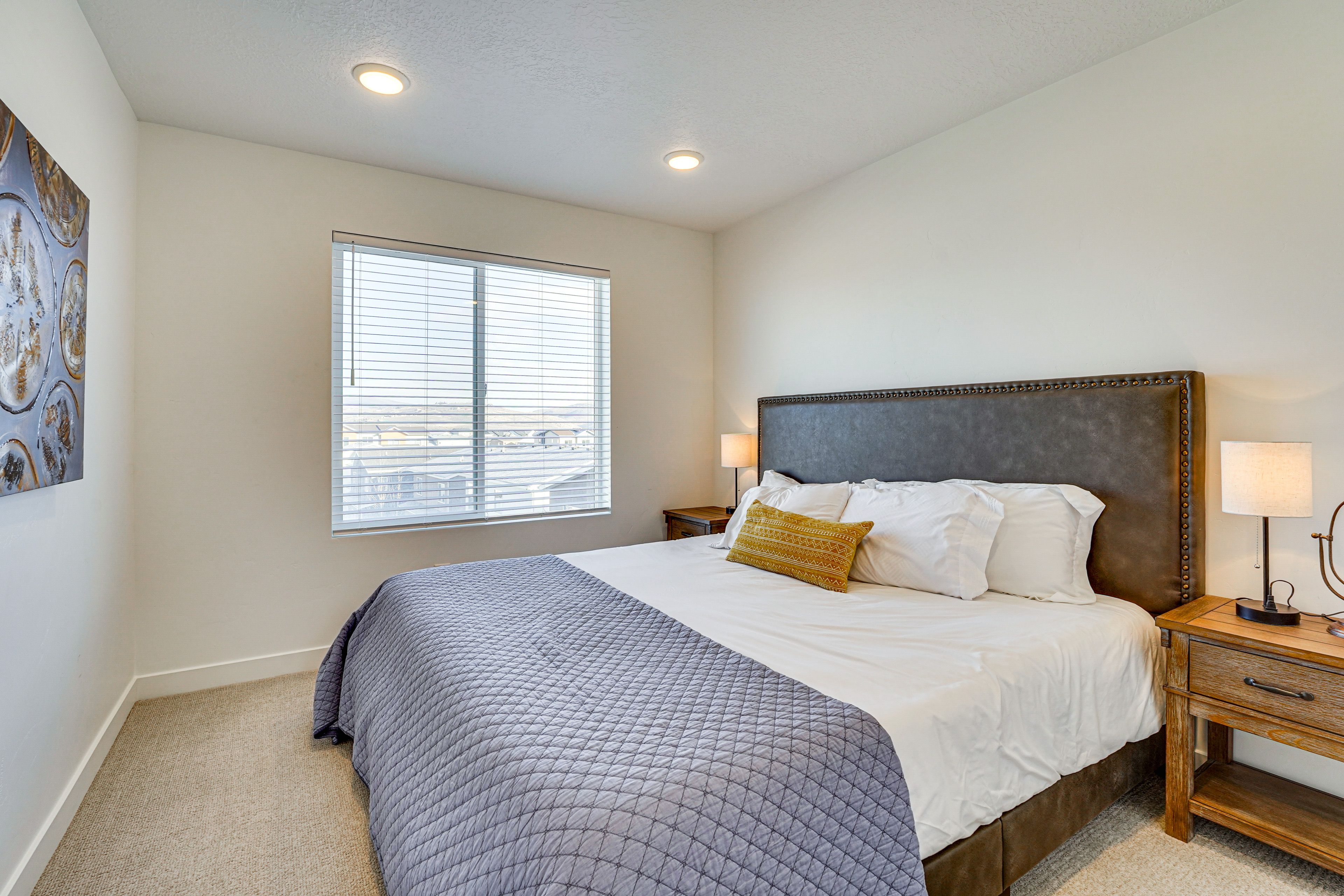 Bedroom 2 | King Bed | 3rd Floor | Linens Provided