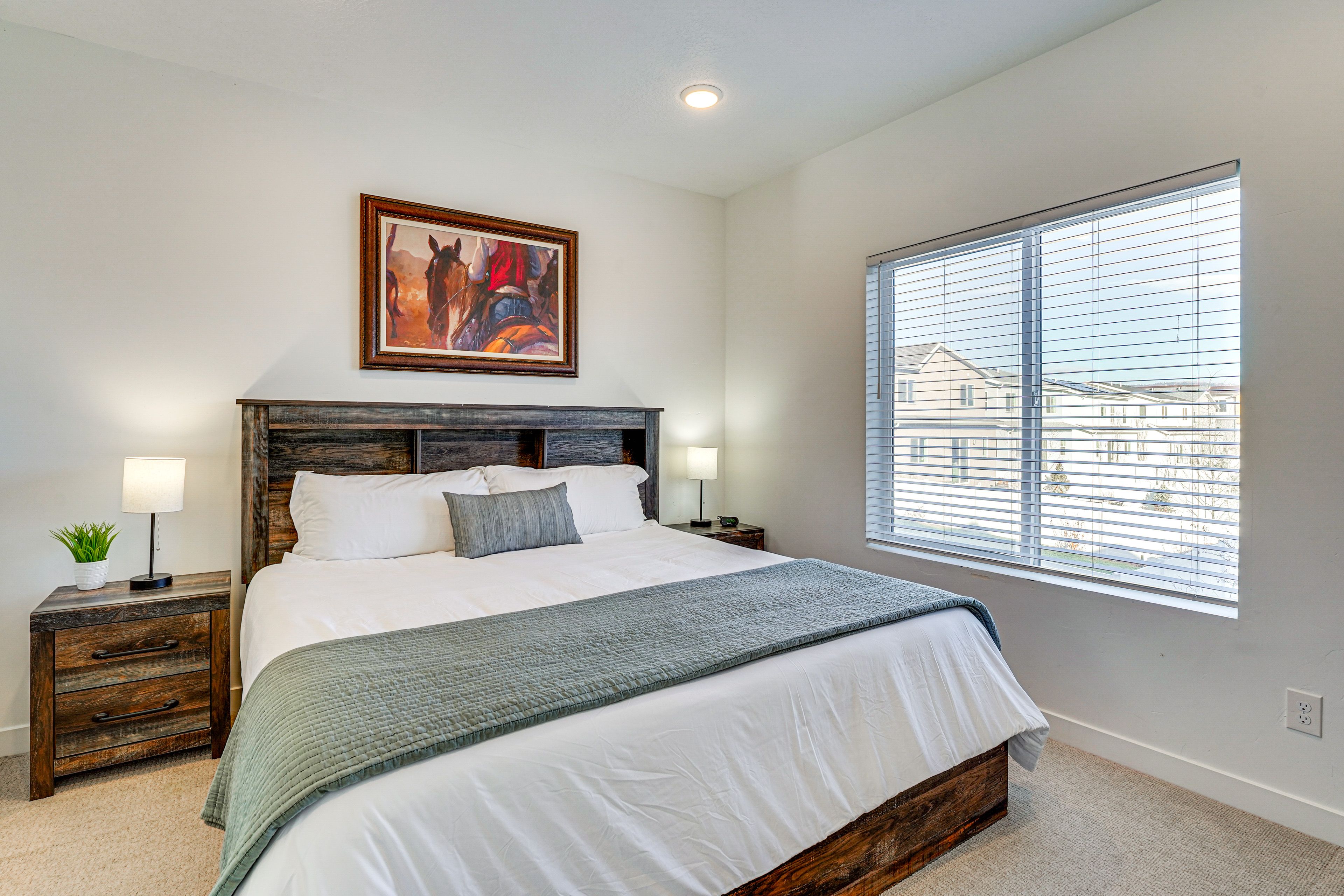 Bedroom 1 | King Bed | 2nd Floor | En-Suite Bathroom