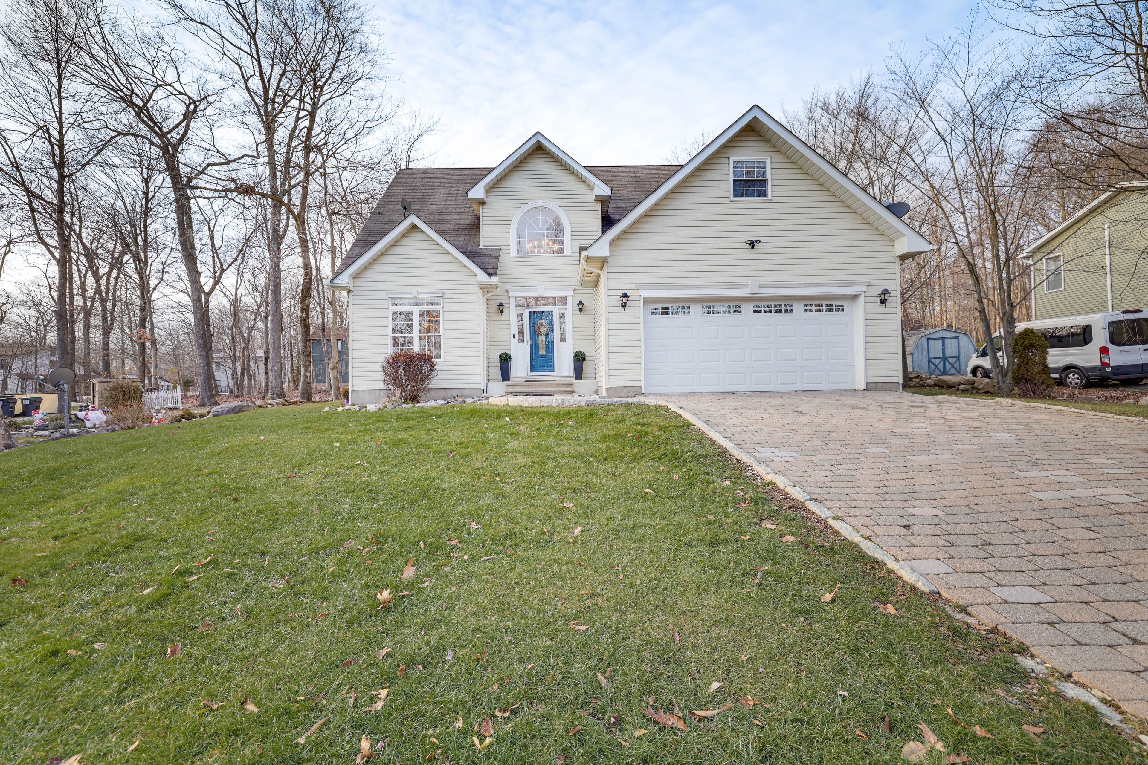 Property Exterior | Driveway Parking (4 Vehicles) | Garage Not Available