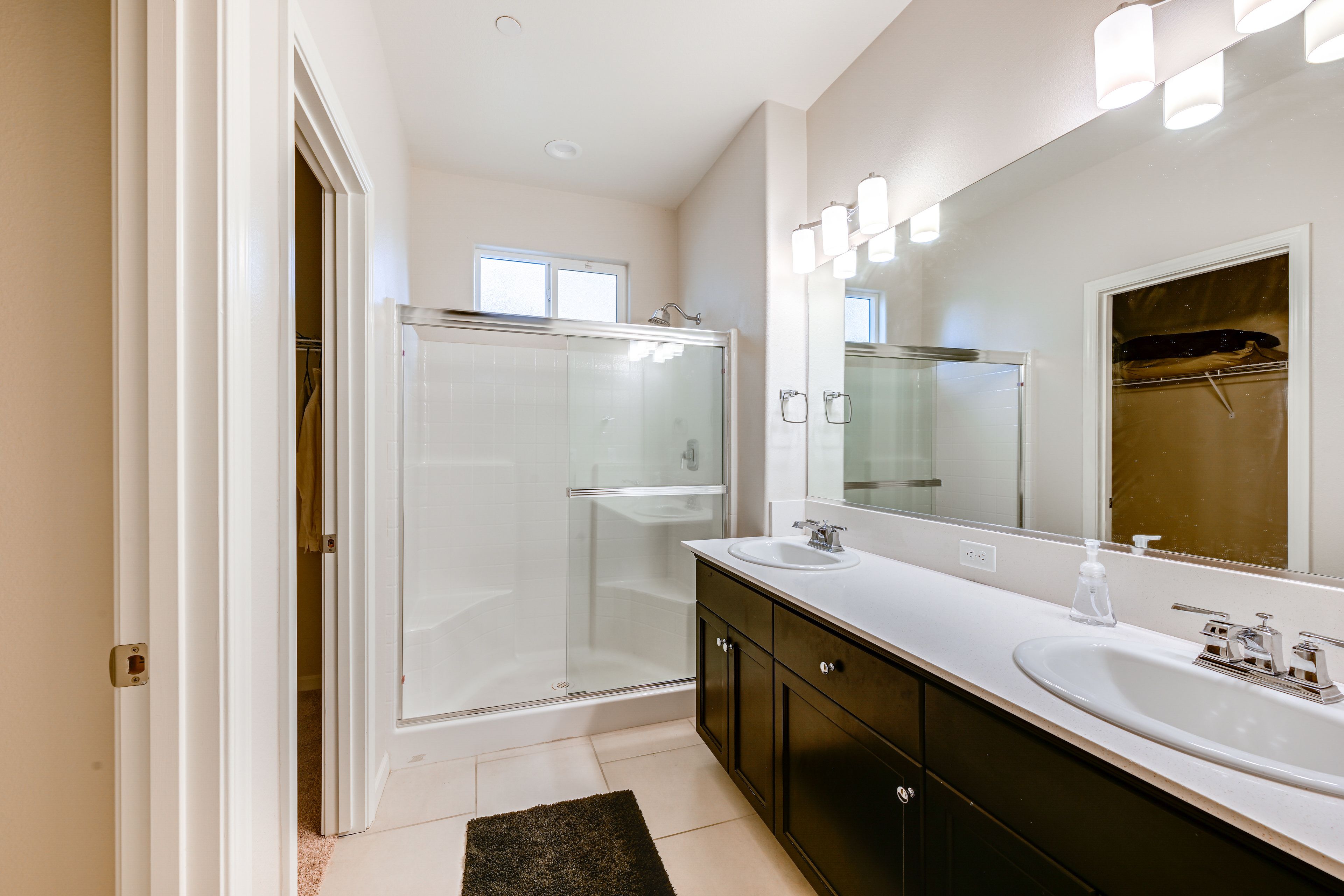 Full Bathroom | Complimentary Toiletries | Double Sinks