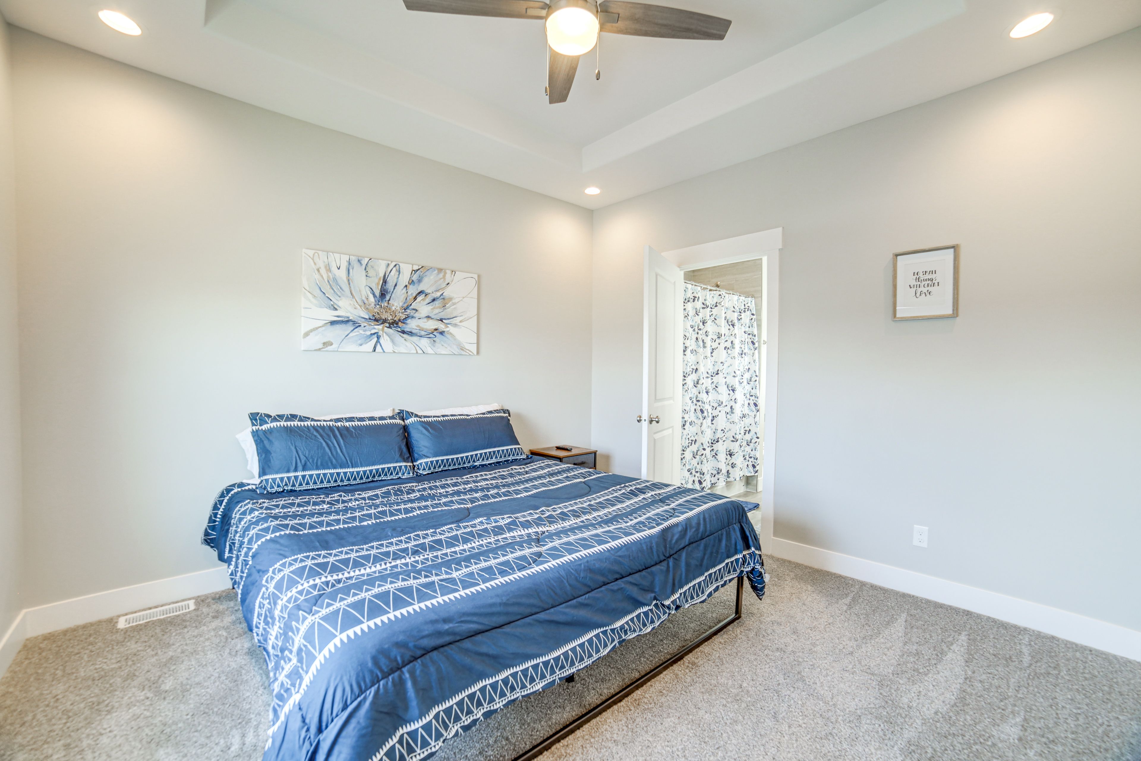Bedroom 1 | Main Level | King Bed | Linens Provided