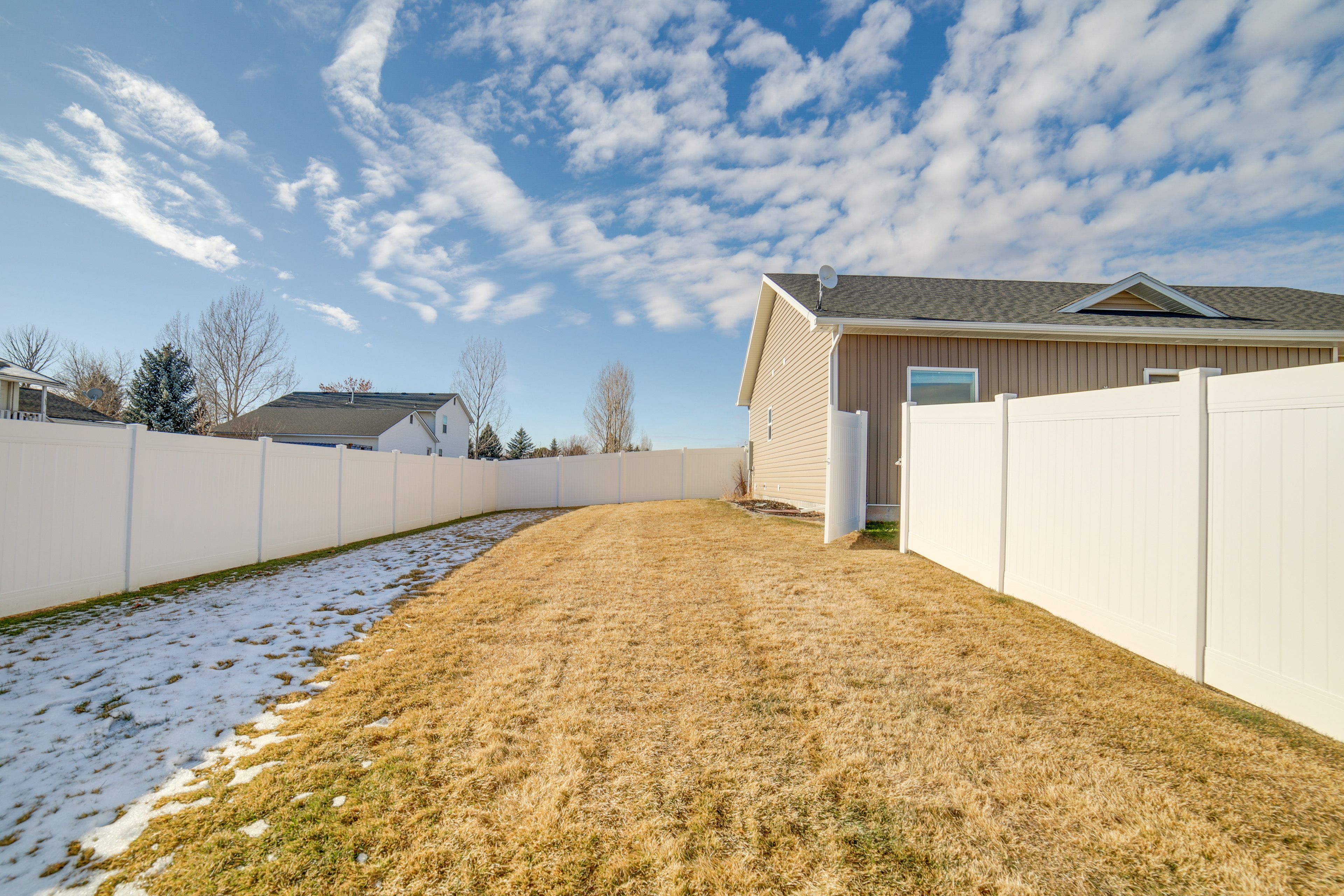 Fenced Yard