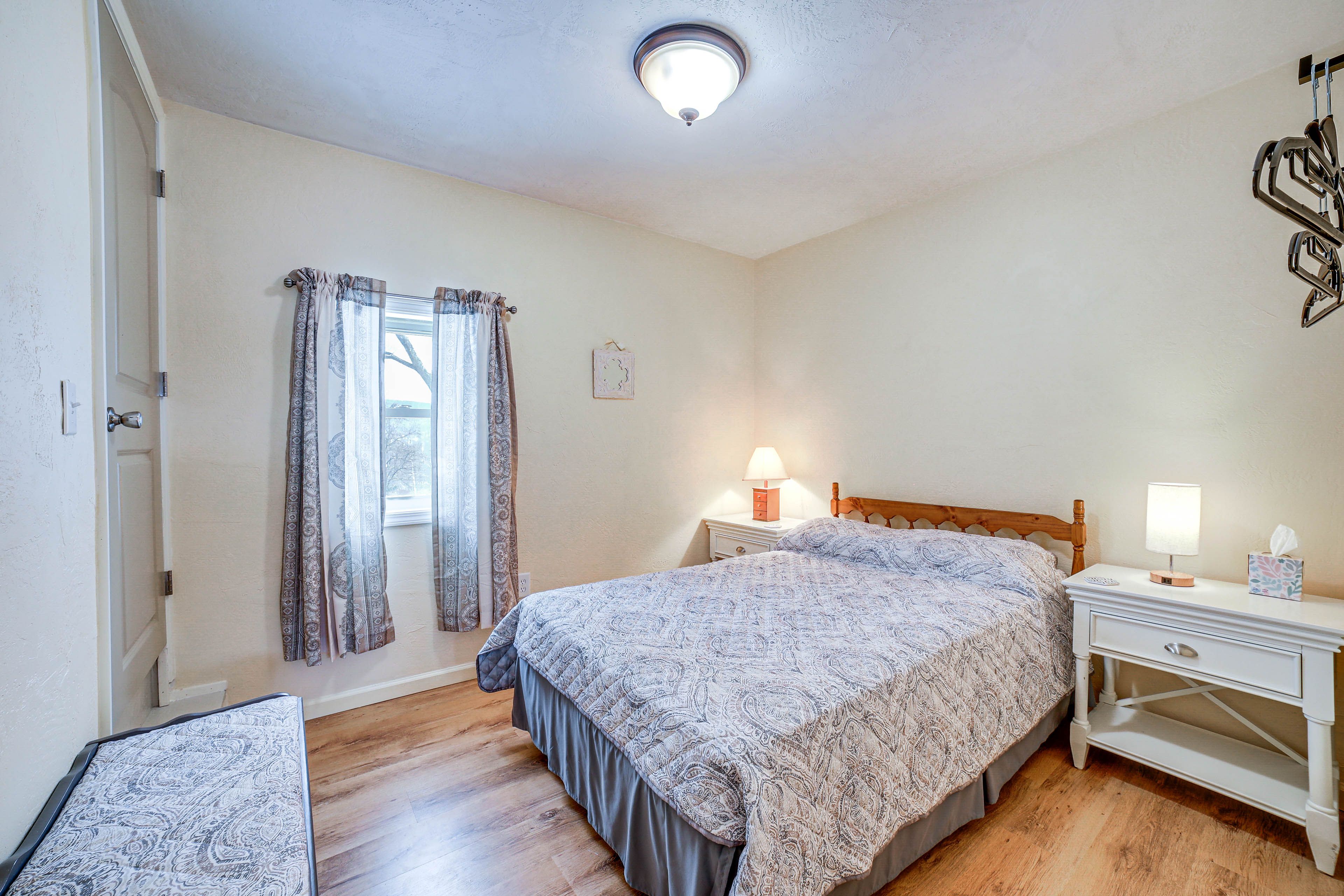 Bedroom 2 | Full Bed