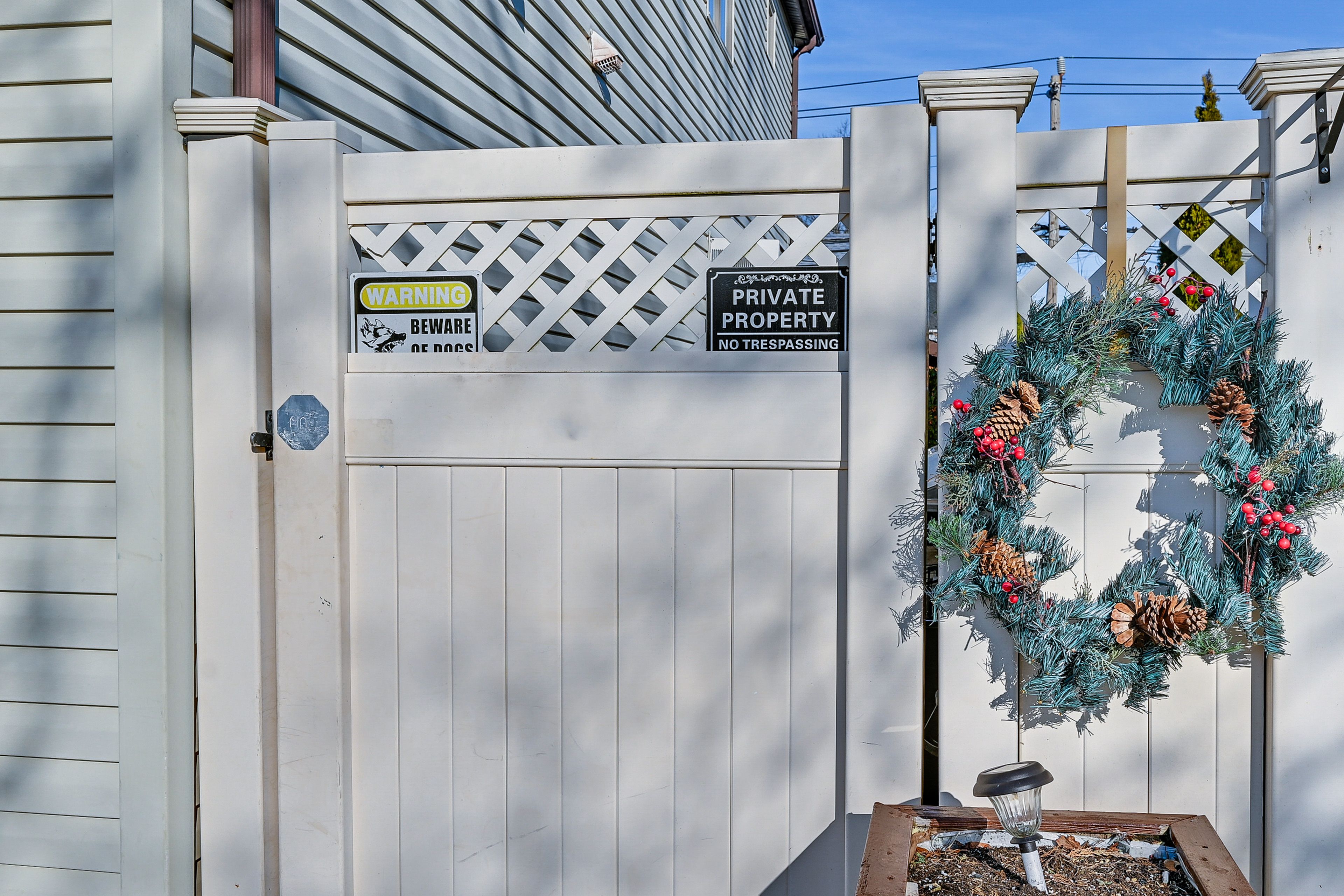 Gate Entry