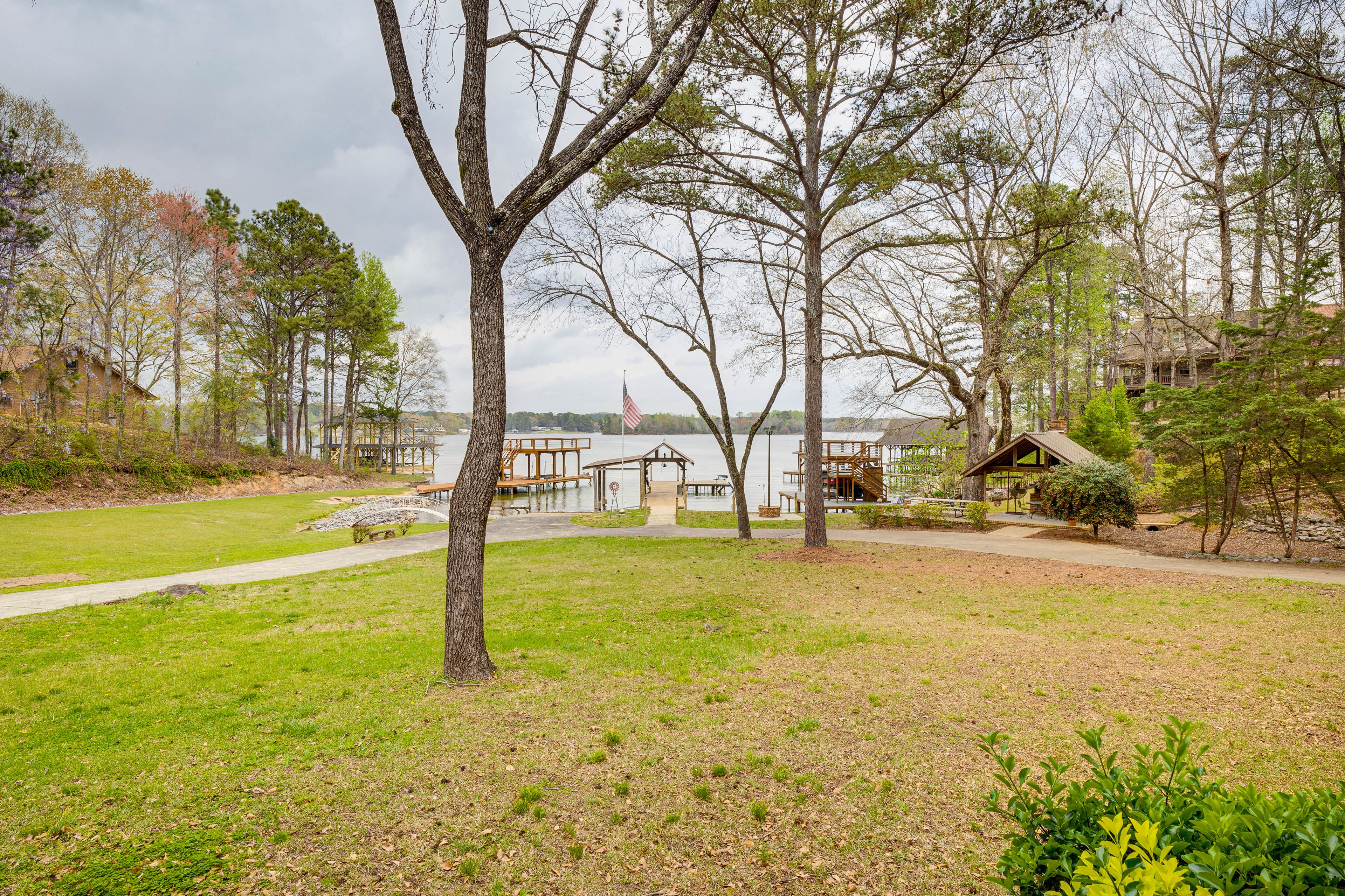 Private Dock | Boat Slip | Boat House
