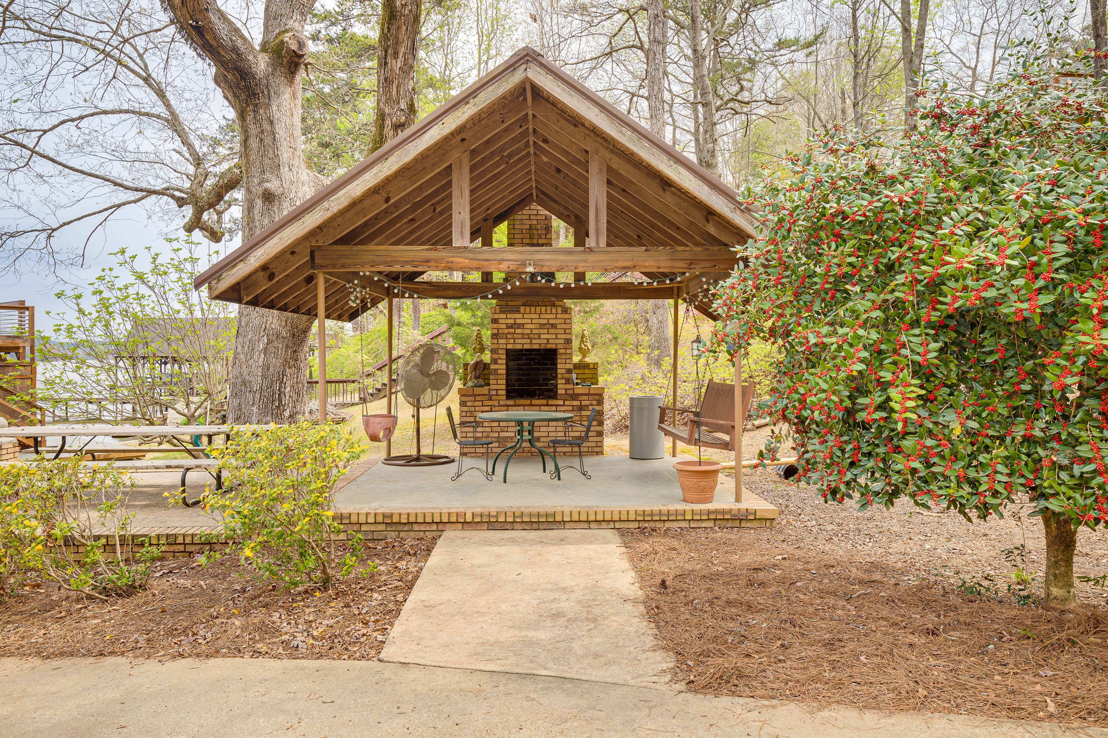 Covered Dining Area