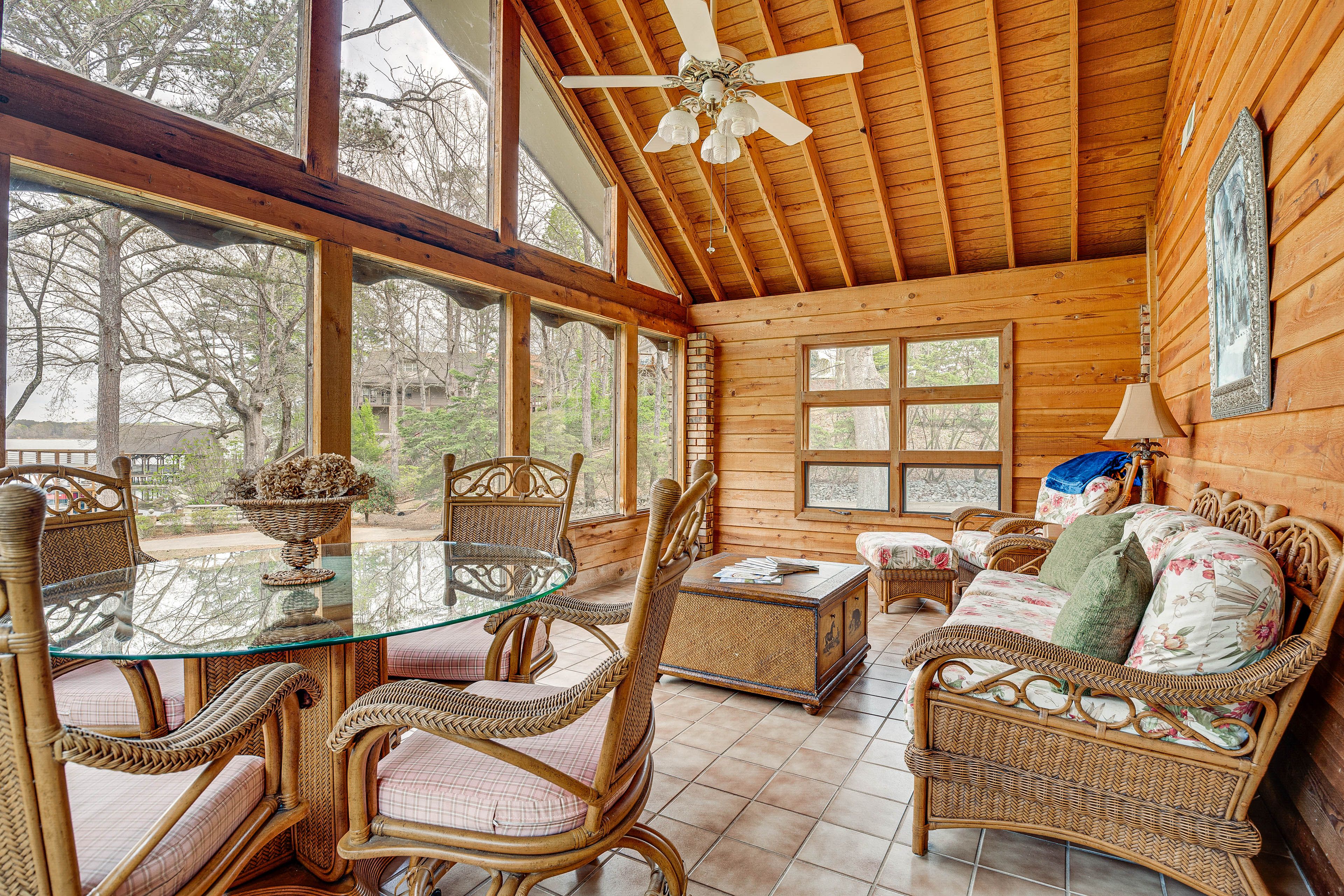 Sunroom | Ceiling Fan
