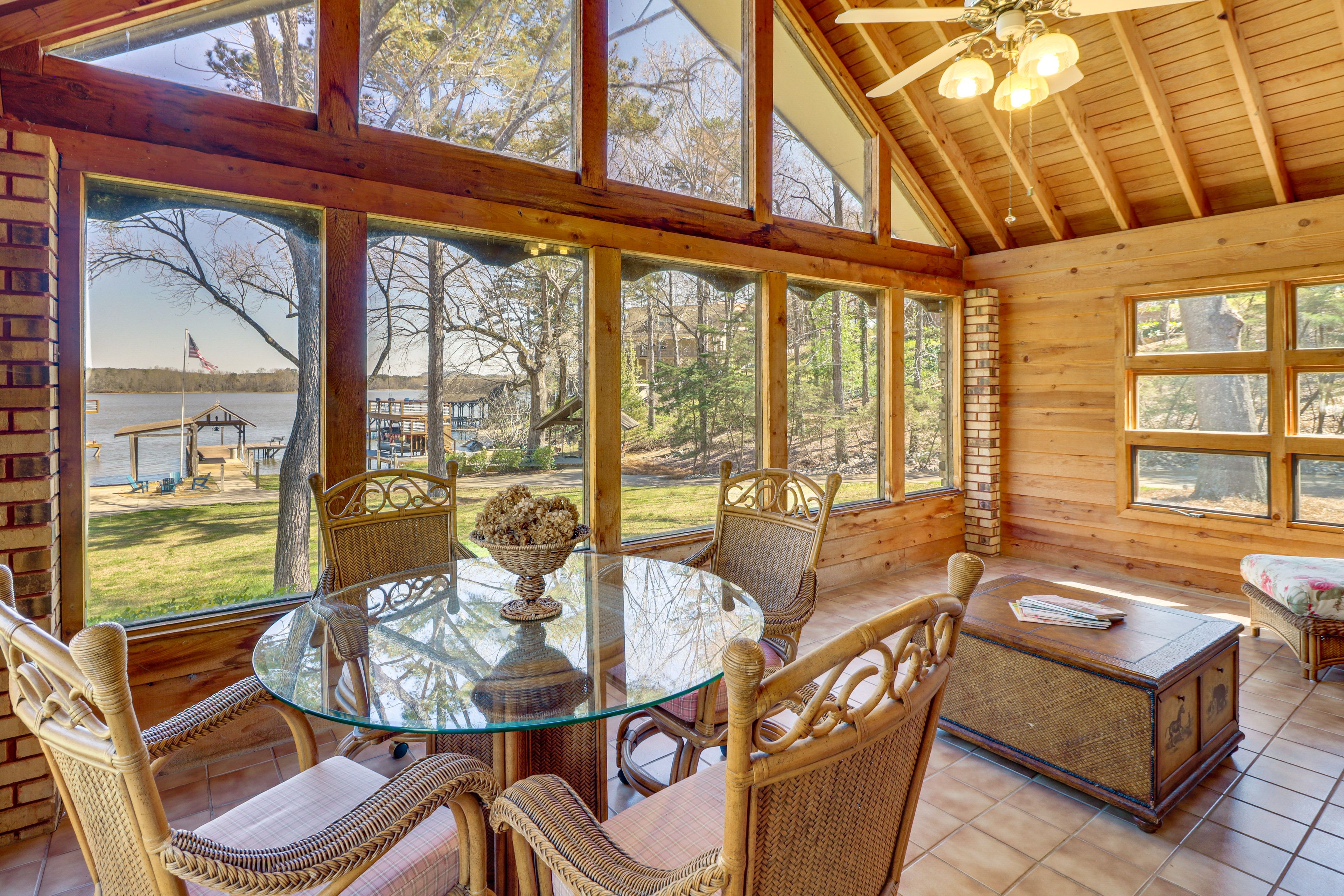 Sunroom | Ceiling Fan