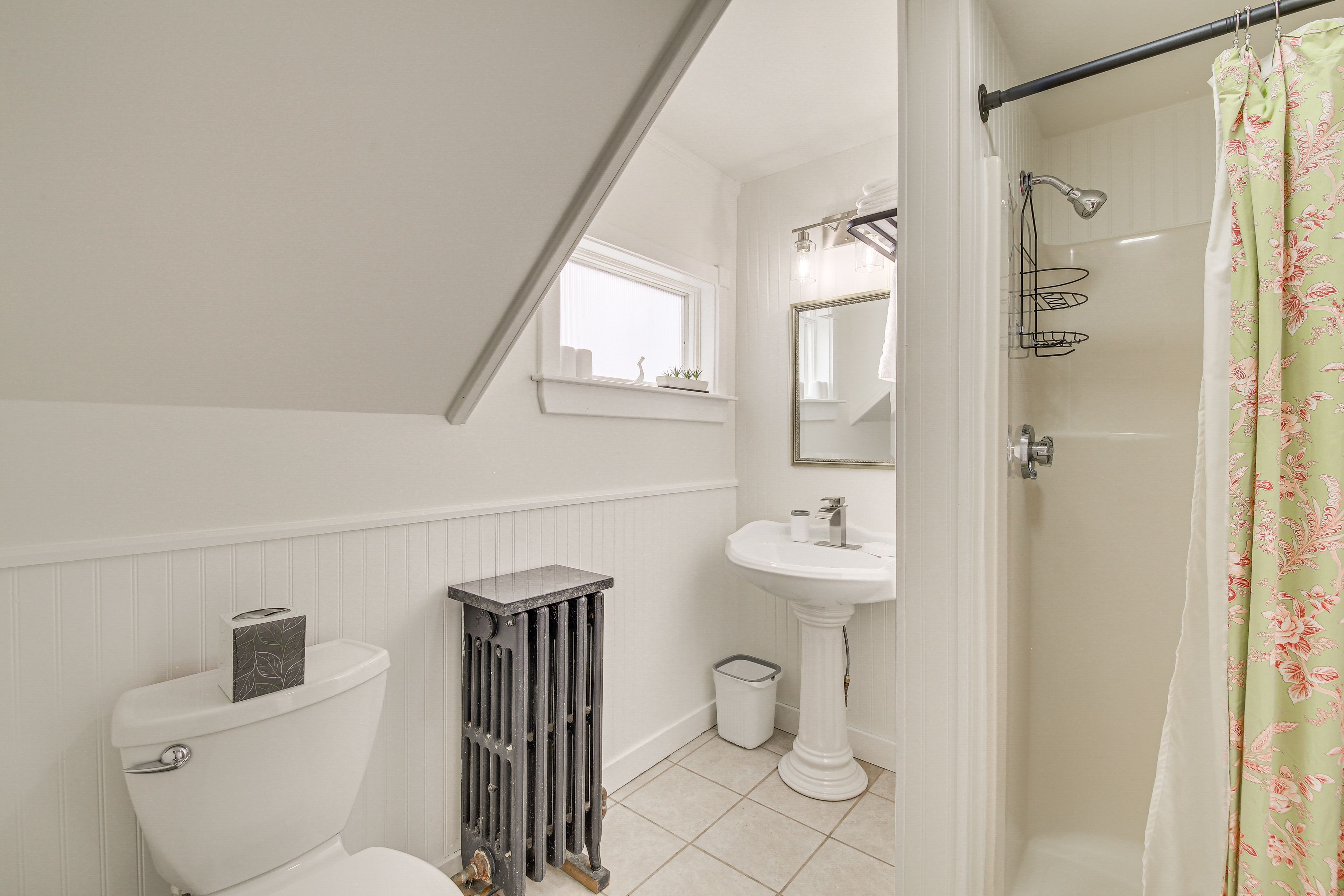 Full Bath | Complimentary Toiletries | Towels Provided