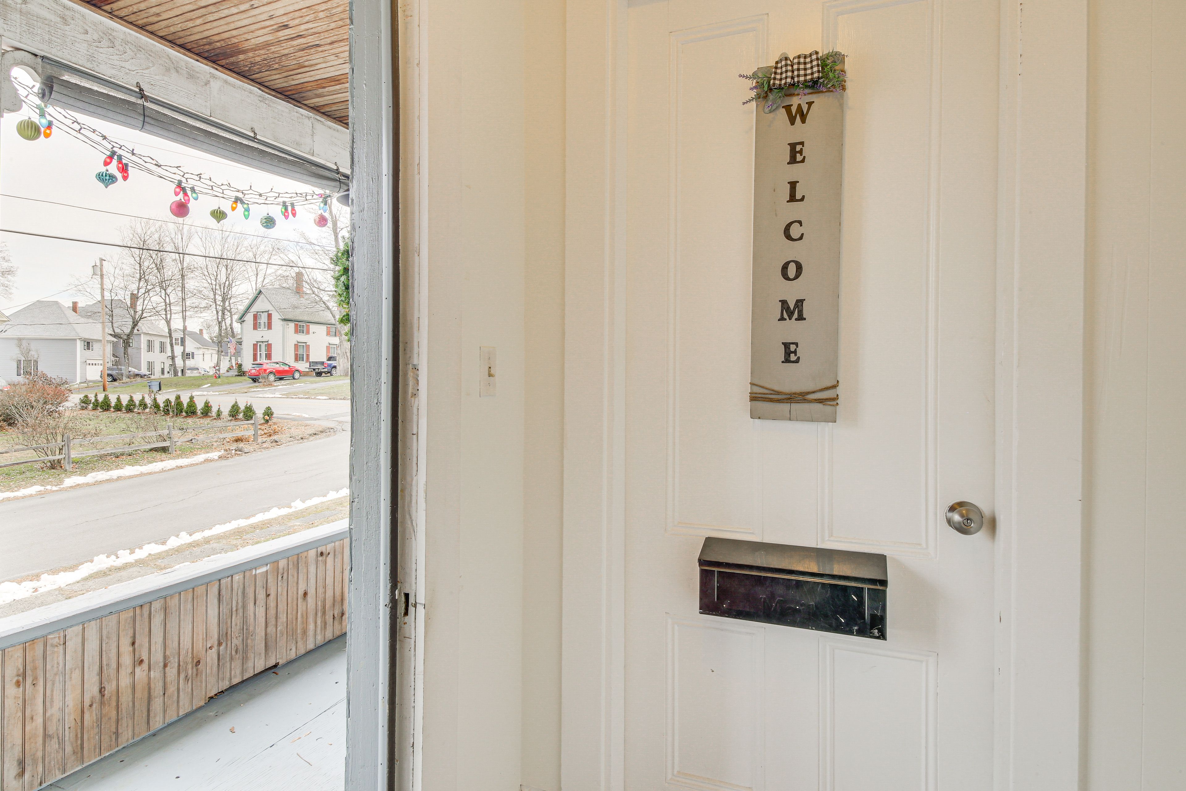 Shared Foyer