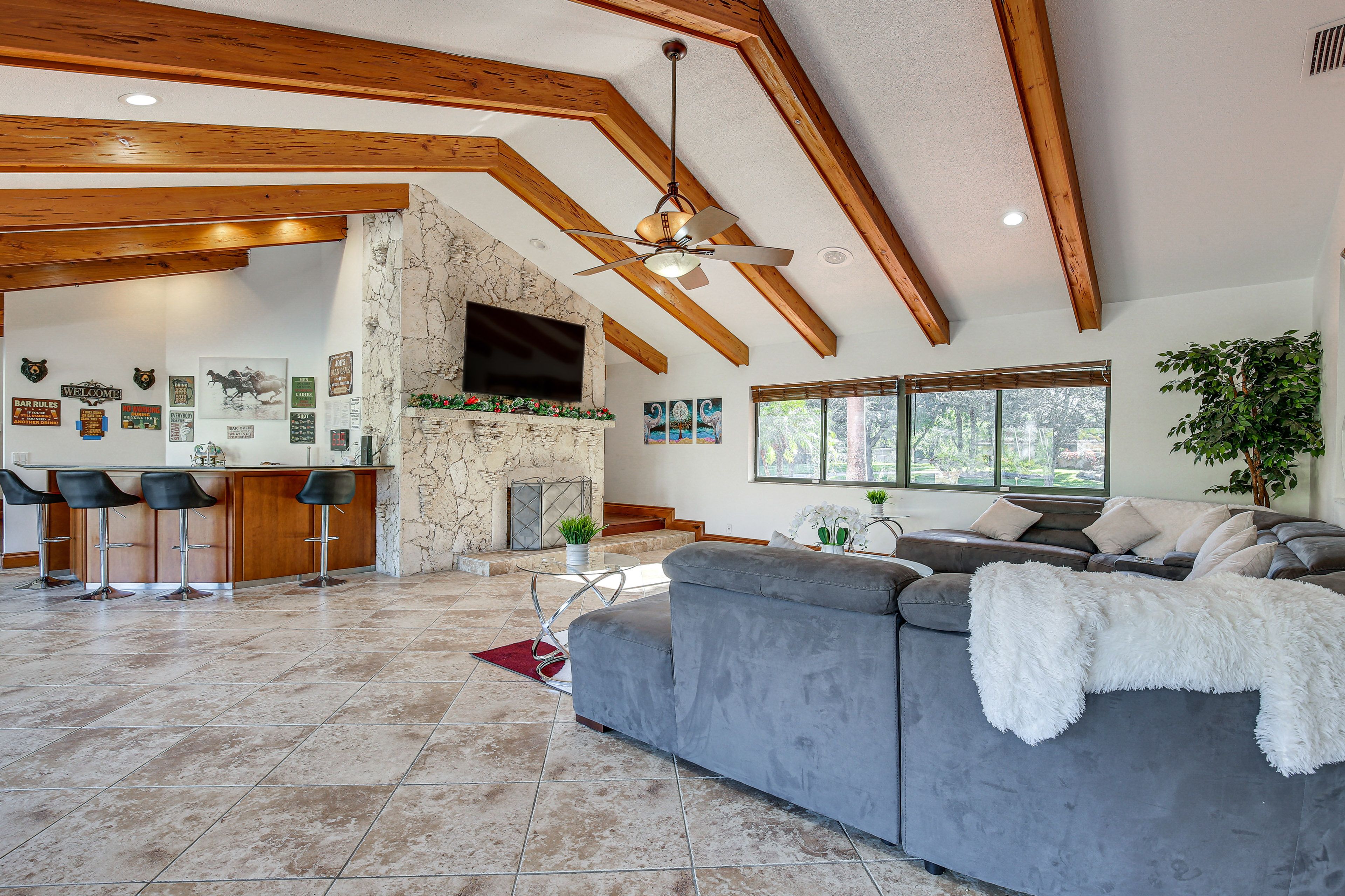 Coral Springs Vacation Rental | 6BR | 5BA | 1 Step Required | 6,000 Sq Ft