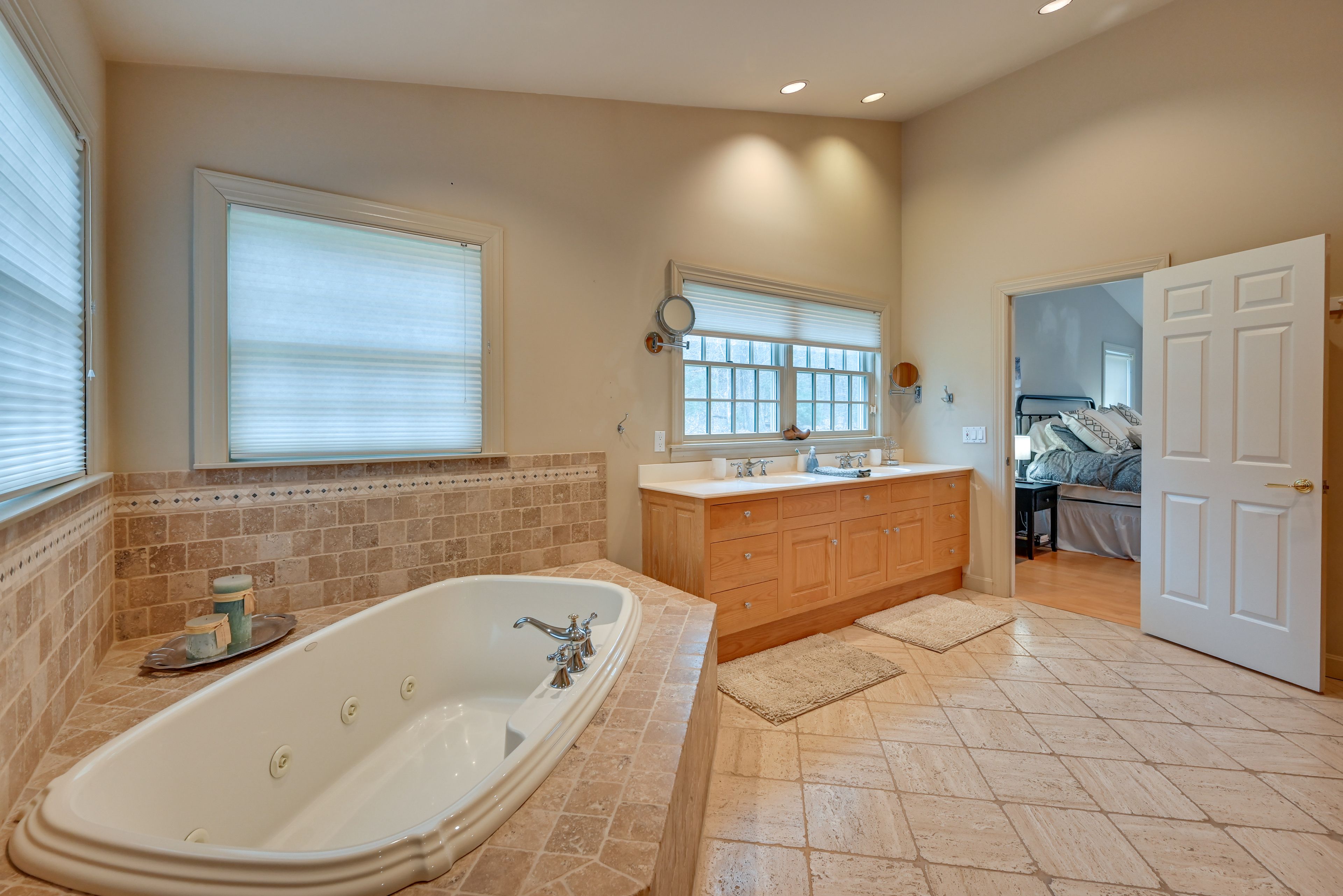 En-Suite Bathroom | 1st Floor | Complimentary Toiletries