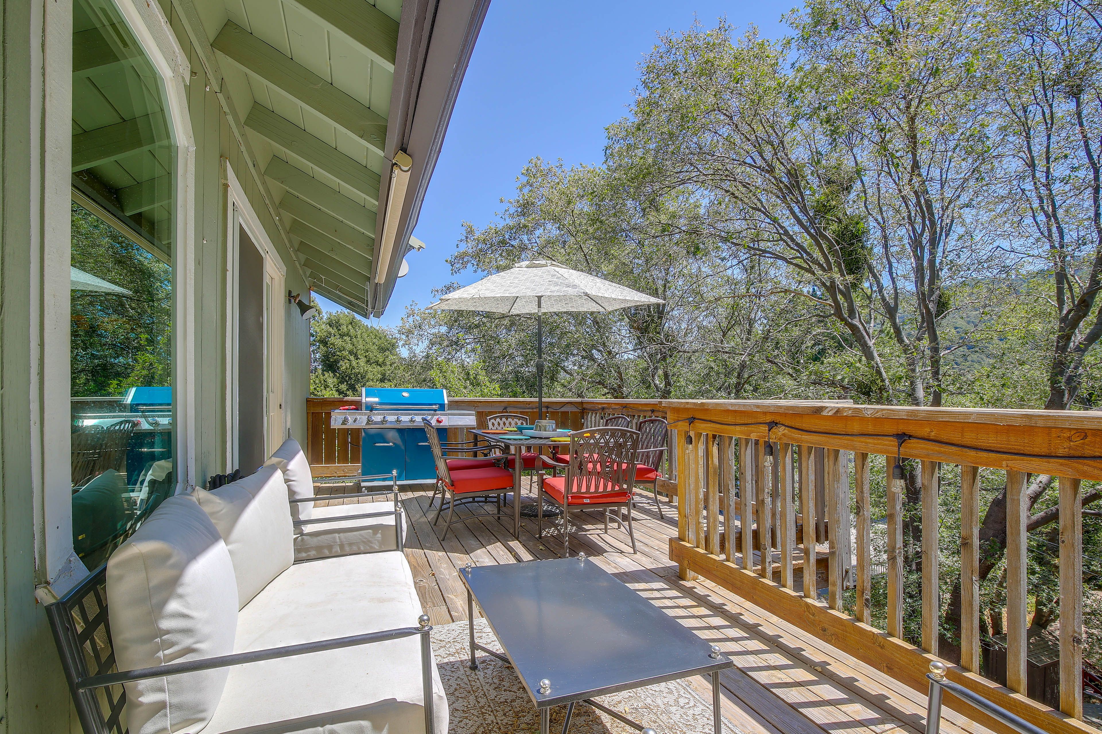 Deck | Gas Grill