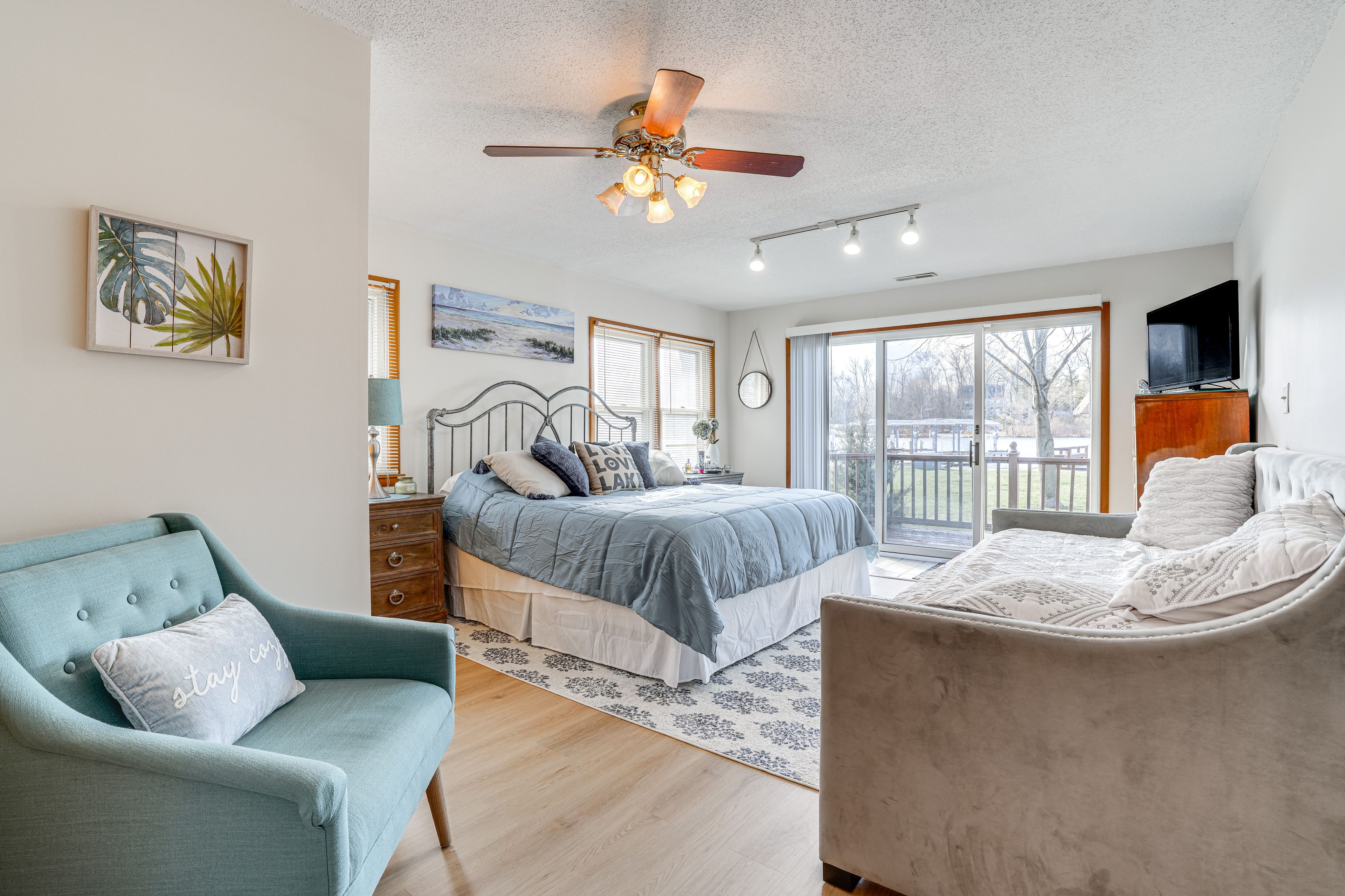 Bedroom 4 | King Bed | Twin Bed w/ Twin Trundle