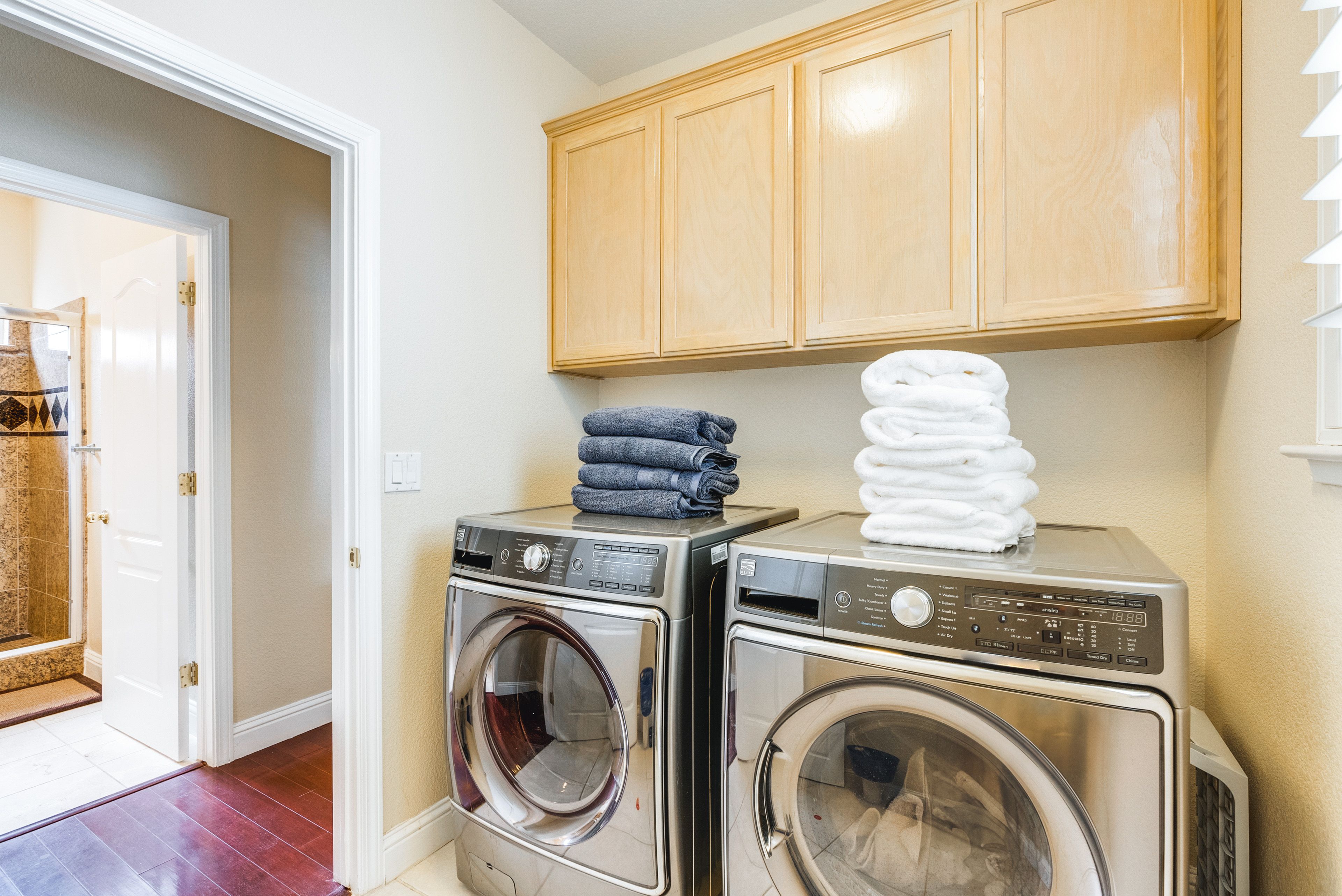 Laundry | Detergent Provided | 1st Floor