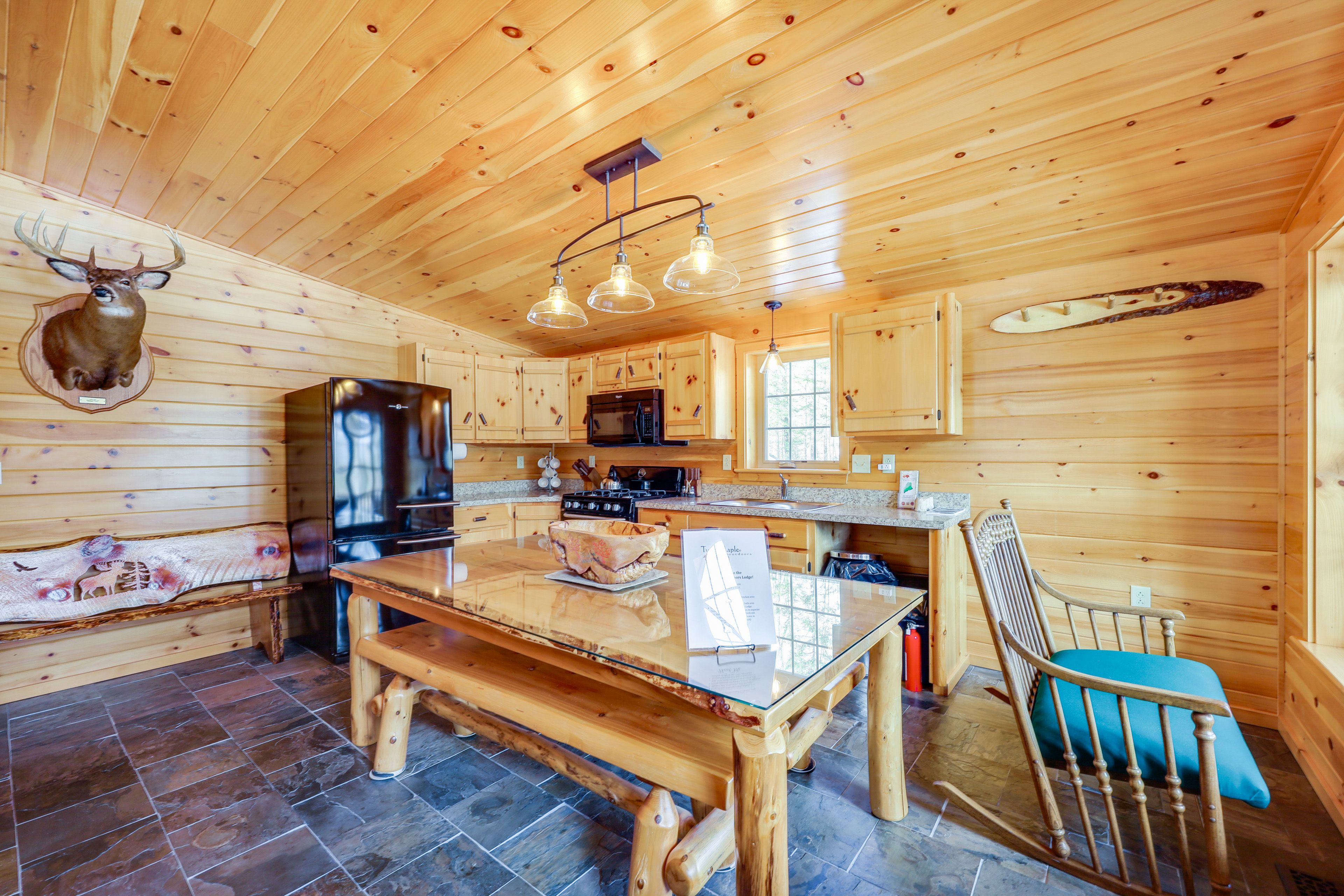 Dining Area | Dishware/Flatware | Trash Bags/Paper Towels