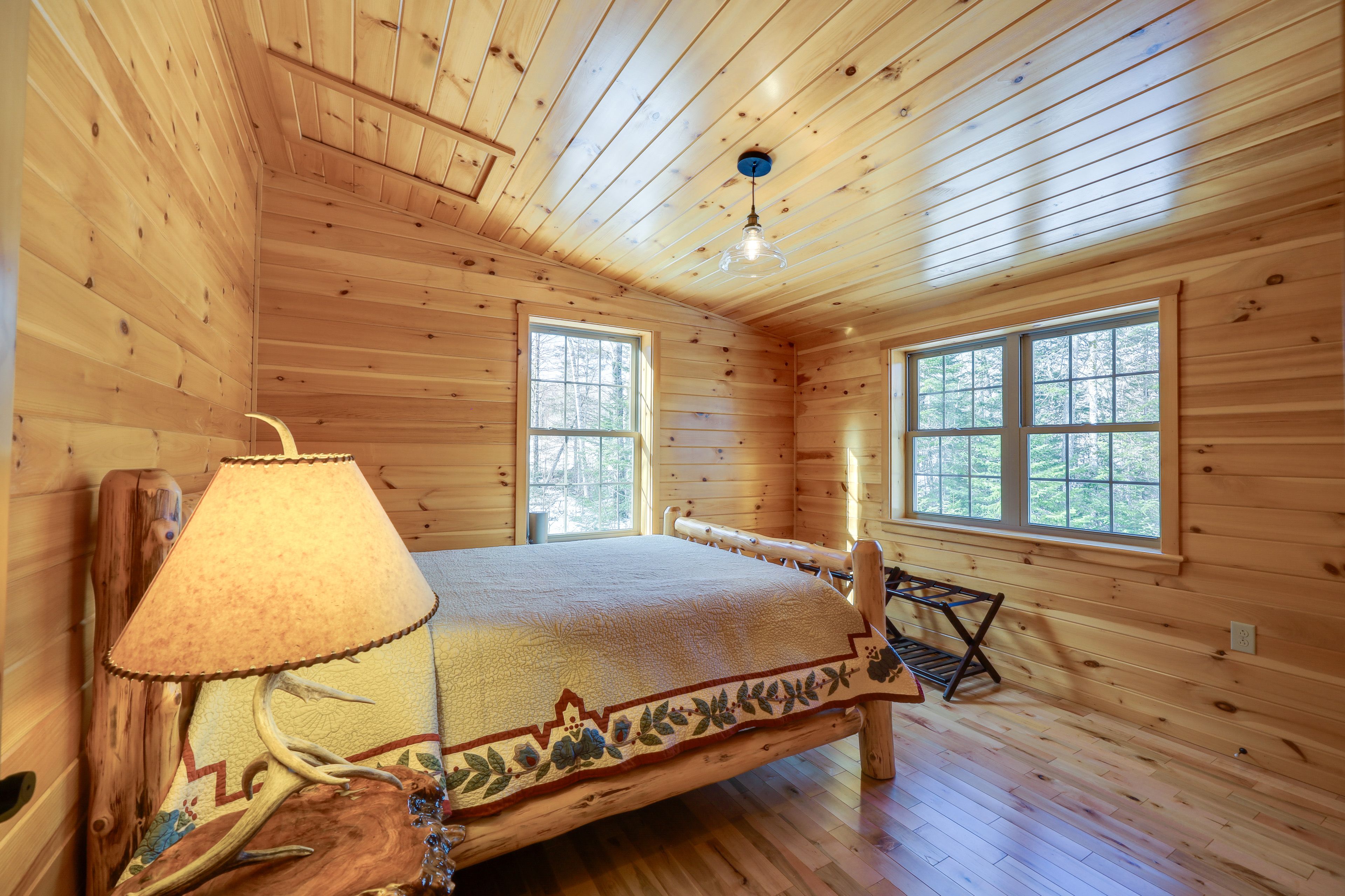 Bedroom 1 | Queen Bed | Linens Provided