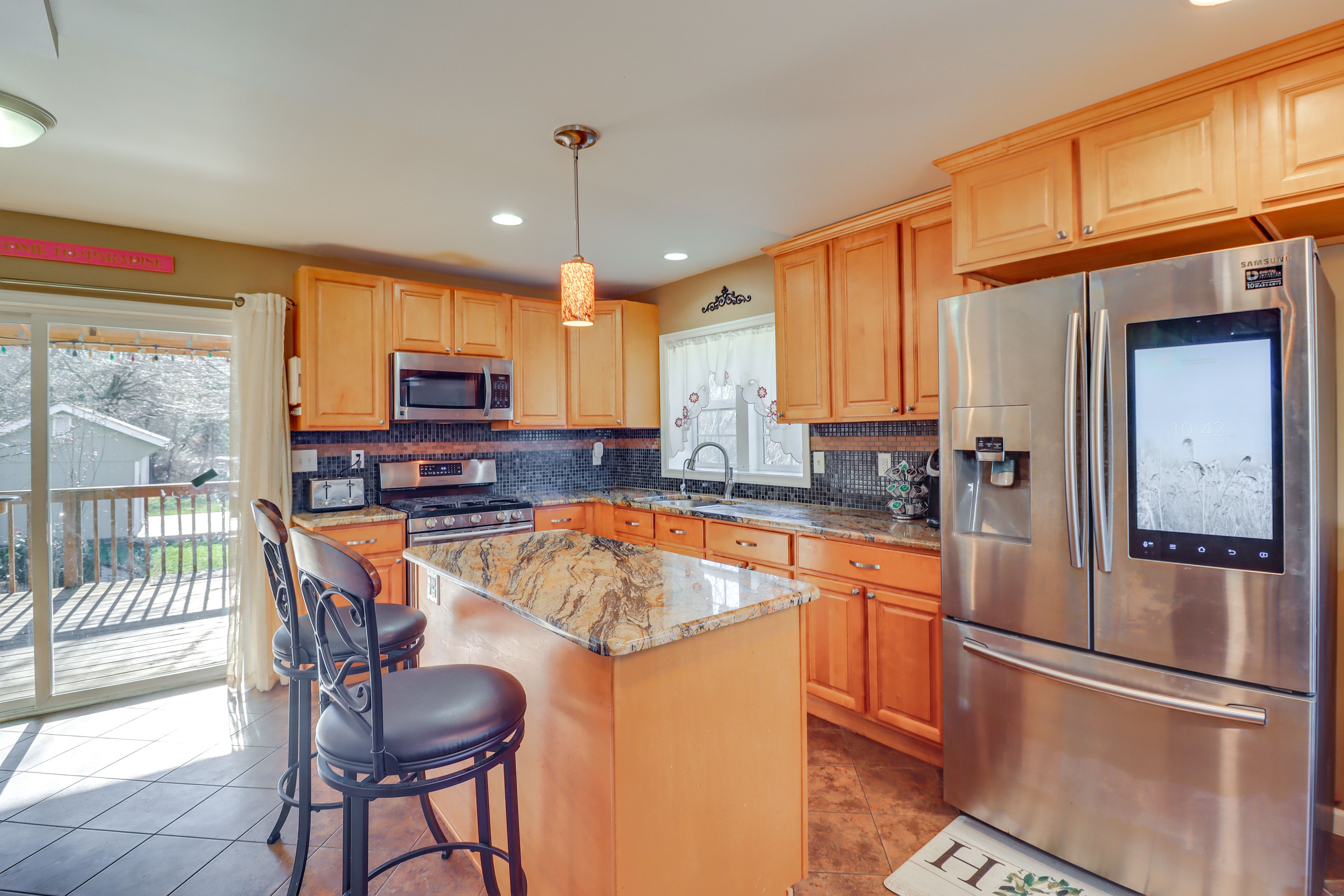Kitchen | Equipped w/ Cooking Basics