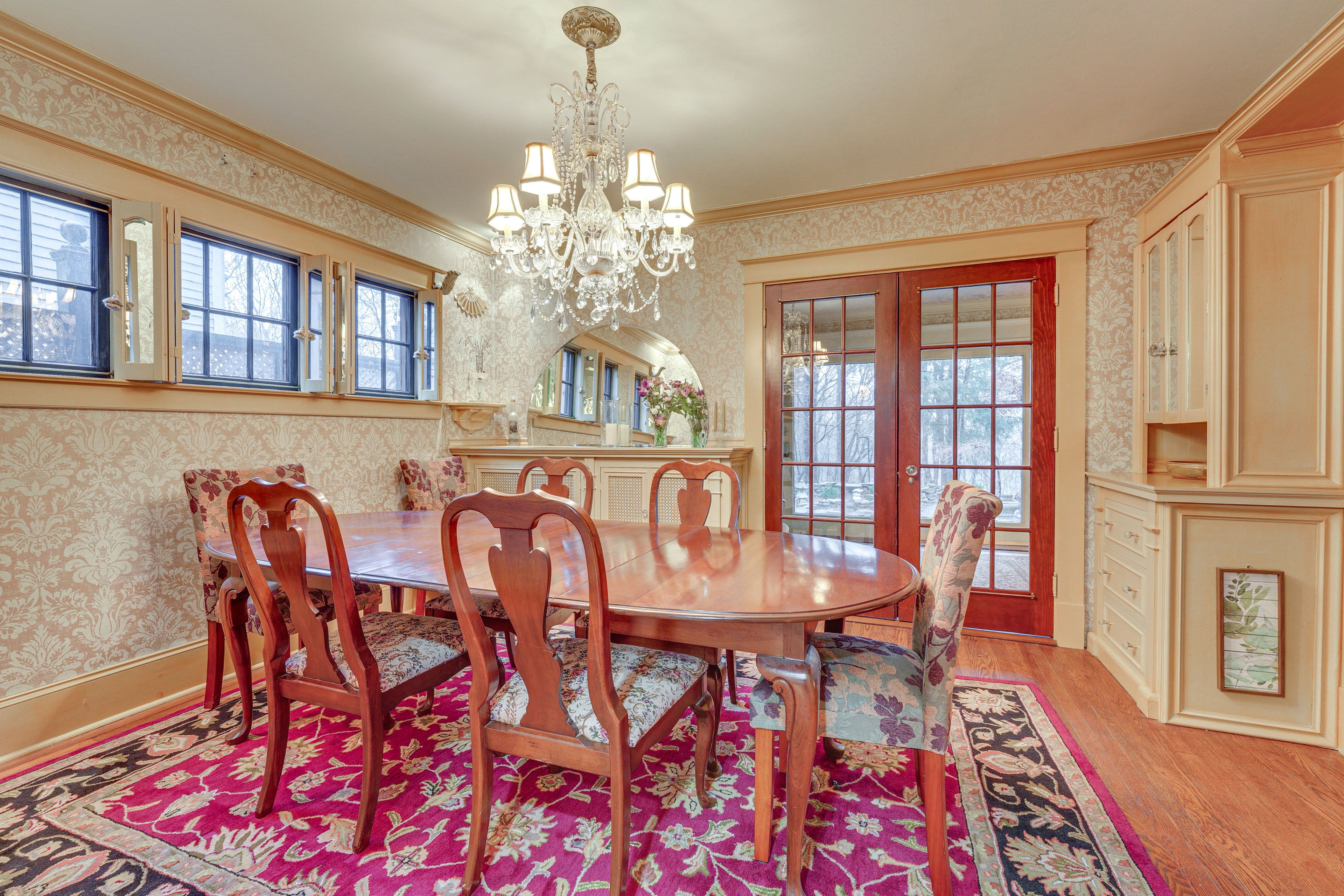 Dining Room | 1st Floor | Dishware & Flatware