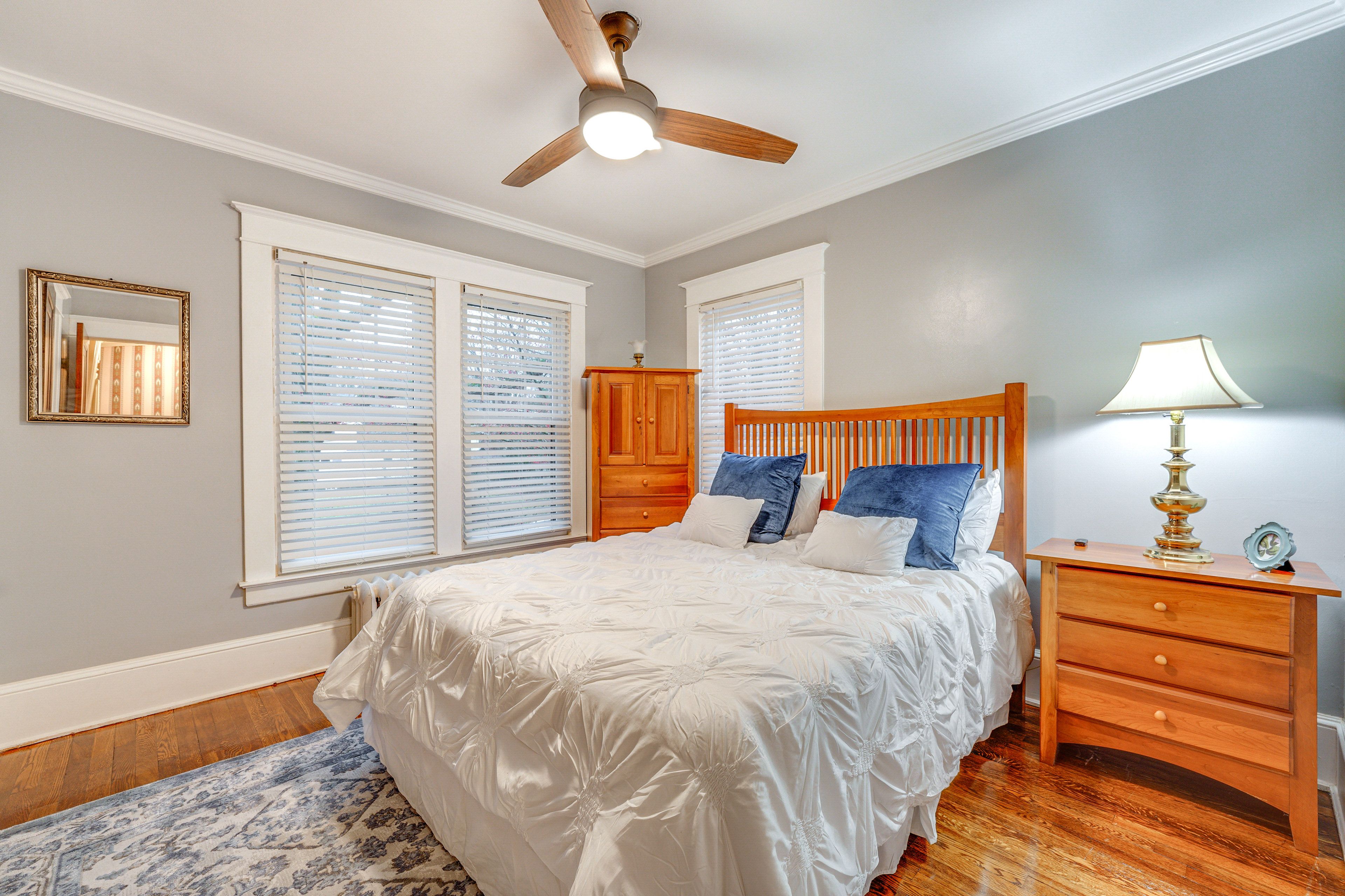 Bedroom 3 | Full Bed | 2nd Floor