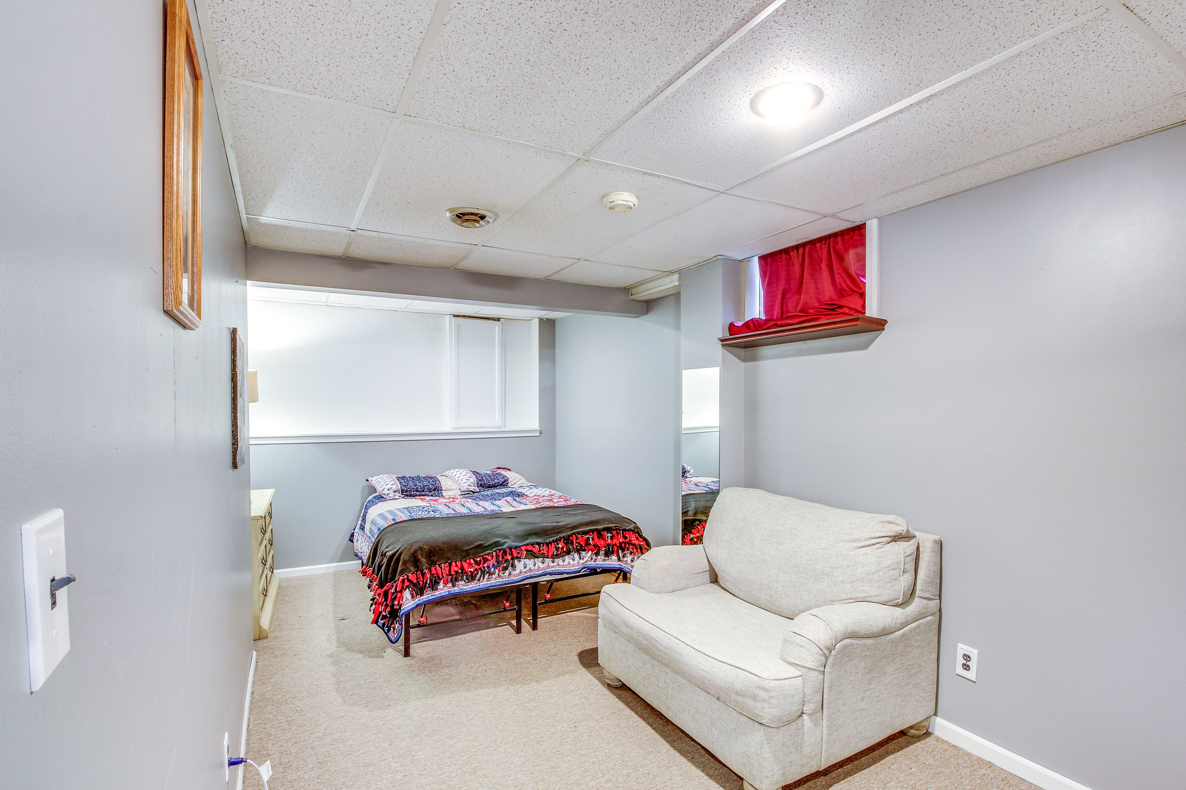 Bedroom 1 | Queen Bed | Linens Provided