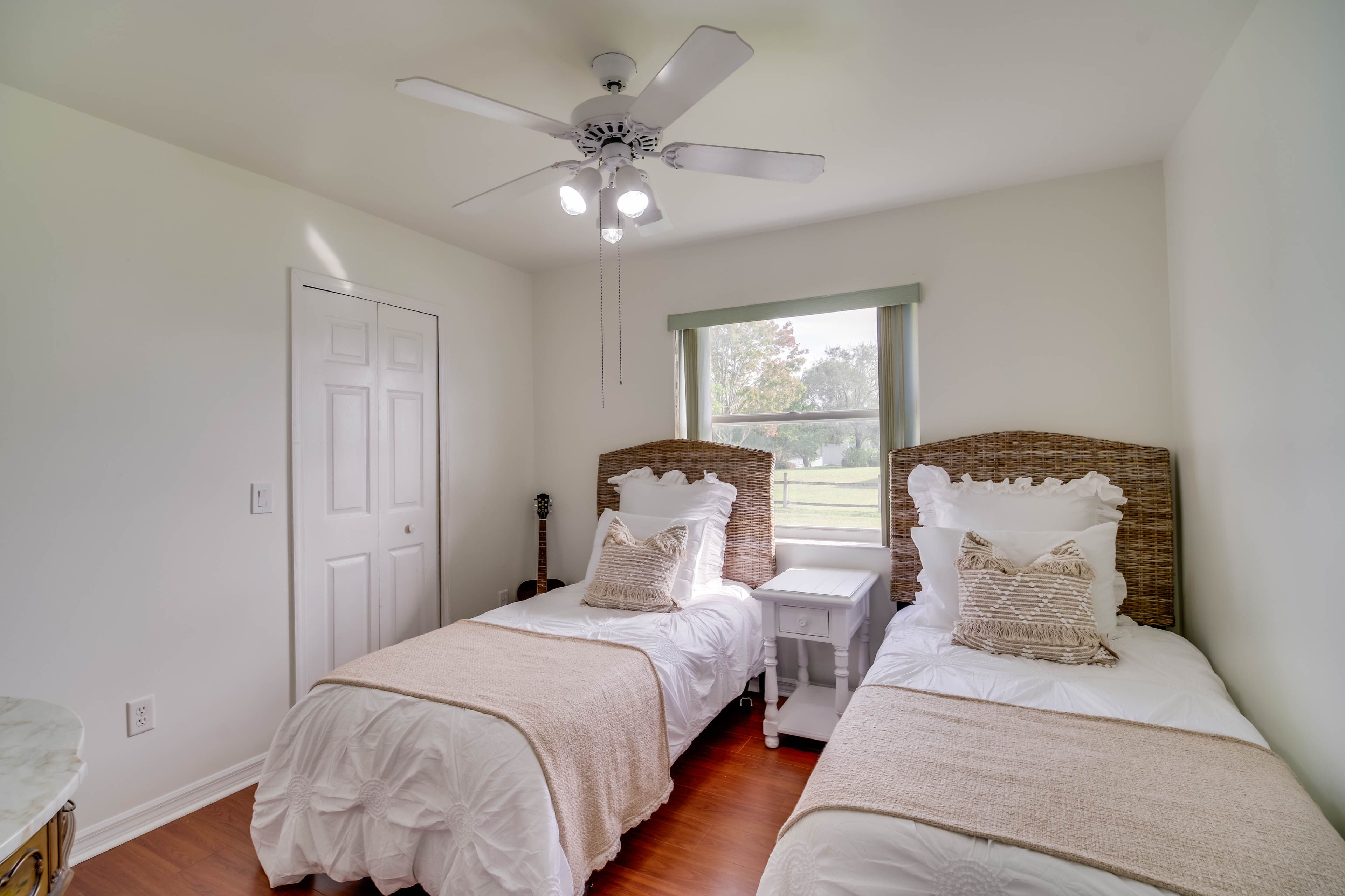 Bedroom 3 | 2 Twin Beds | Main Floor