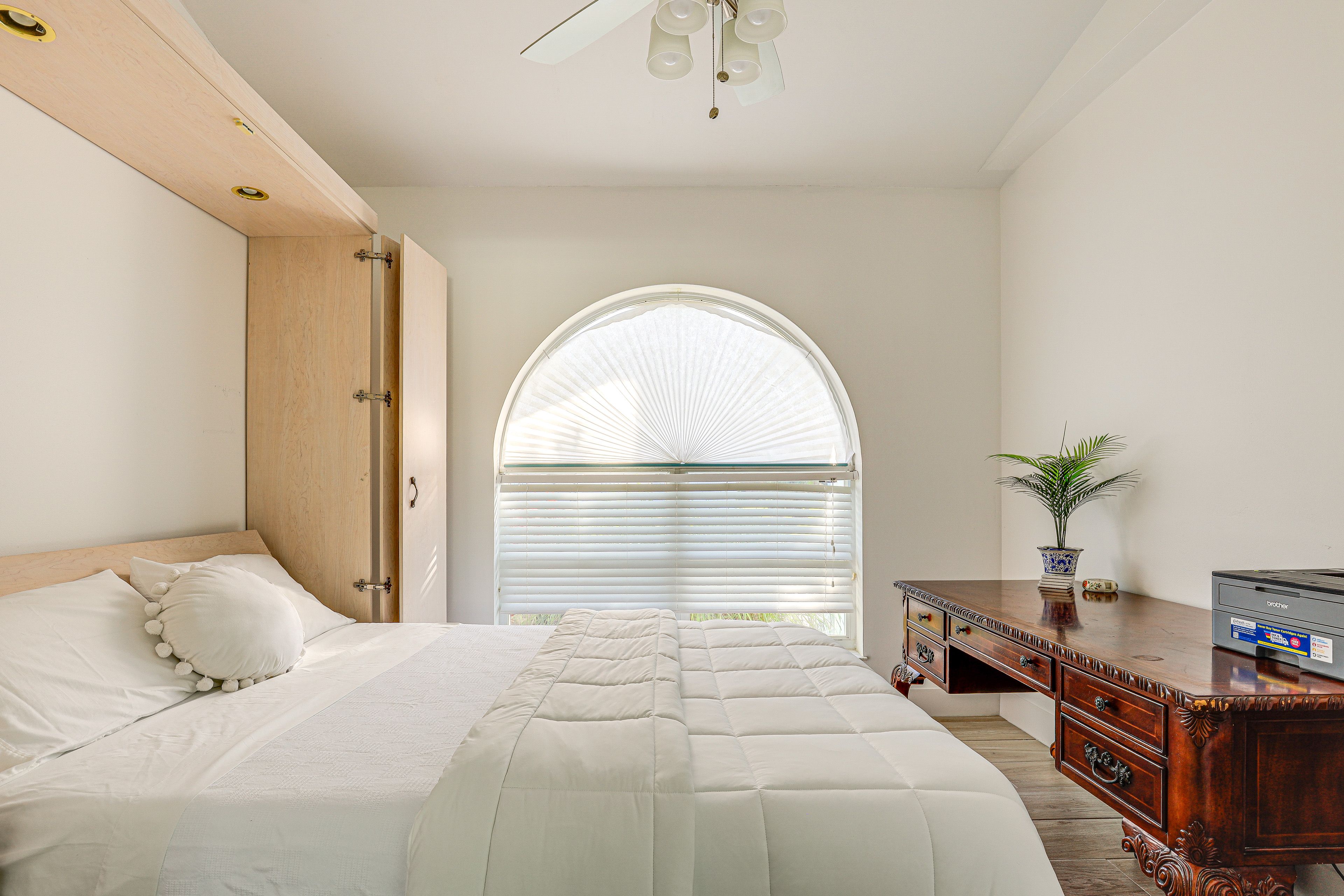 Bedroom 4 | Queen Murphy Bed | Main Floor