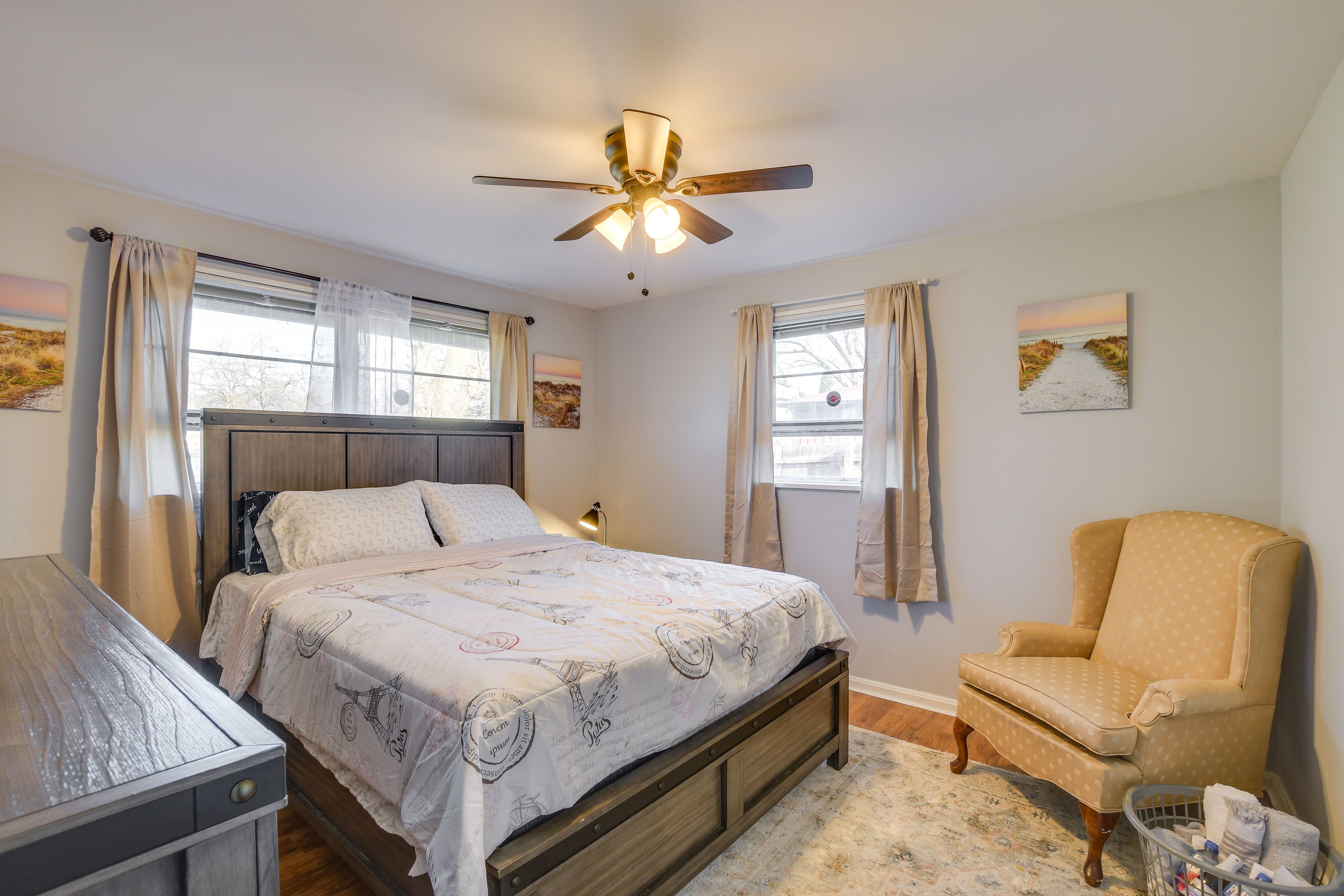 Bedroom 2 | Queen Bed