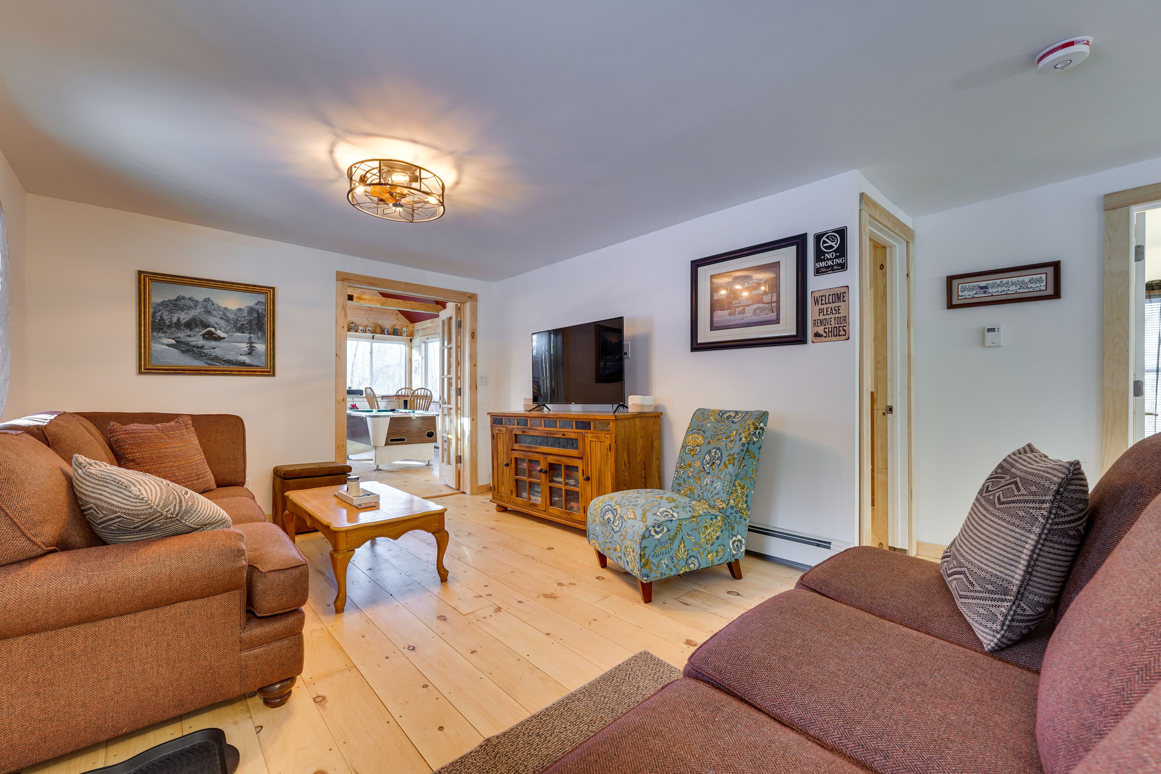 Living Room | Smart TV | Electric Heat