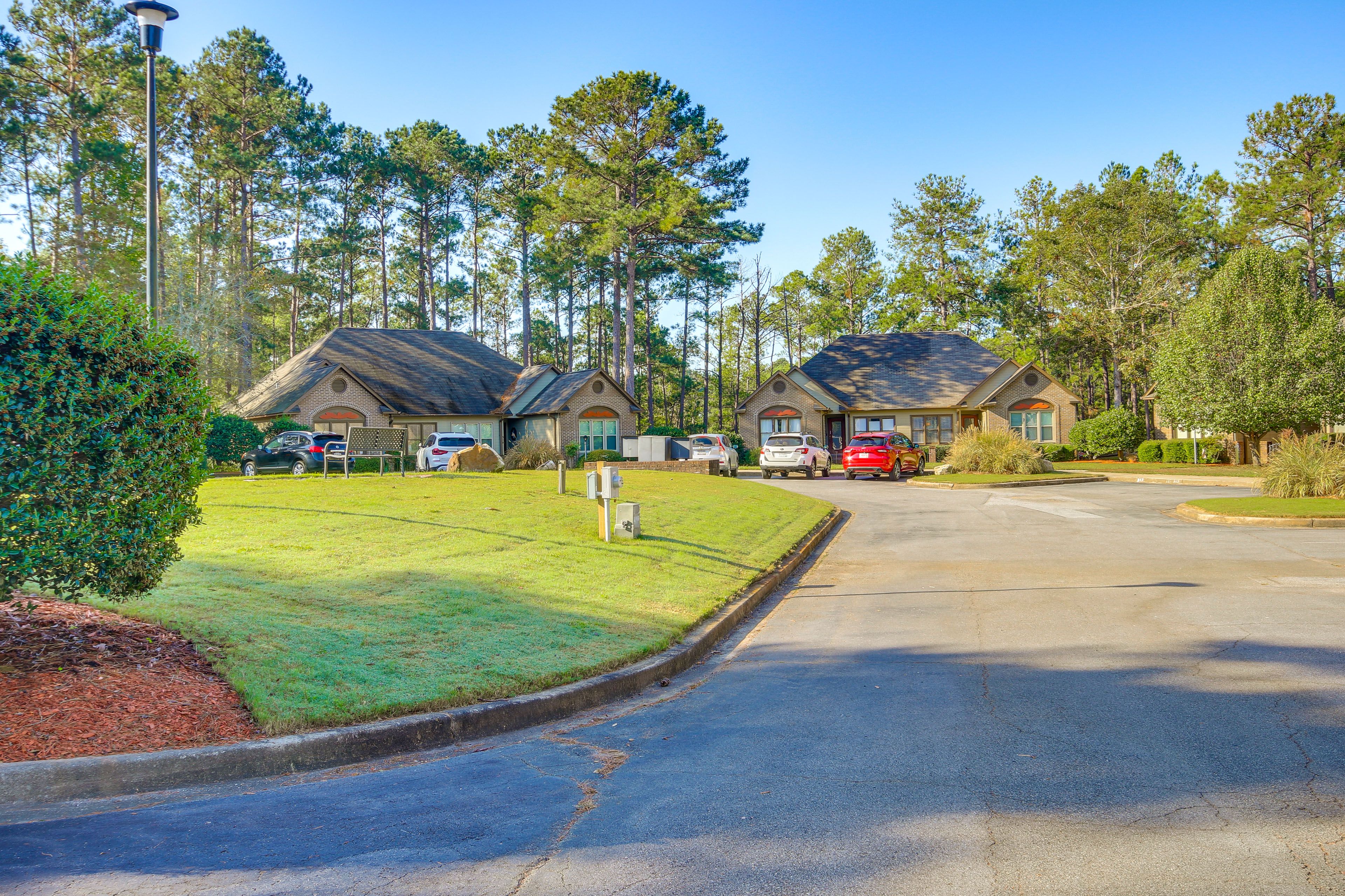 Parking | Driveway (1 Vehicle) | Guest Parking (1 Vehicle)