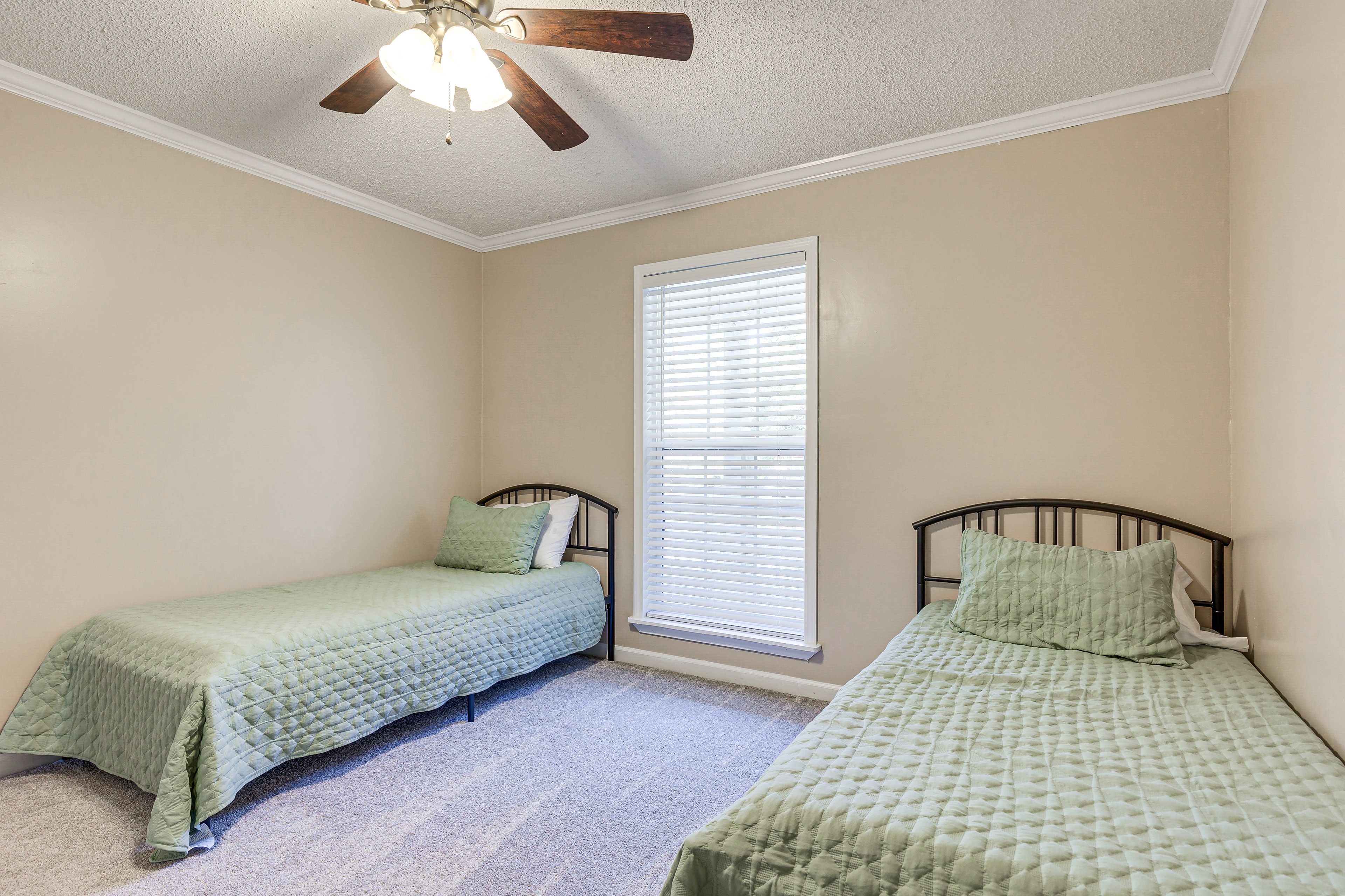 Bedroom 3 | 2 Twin Beds