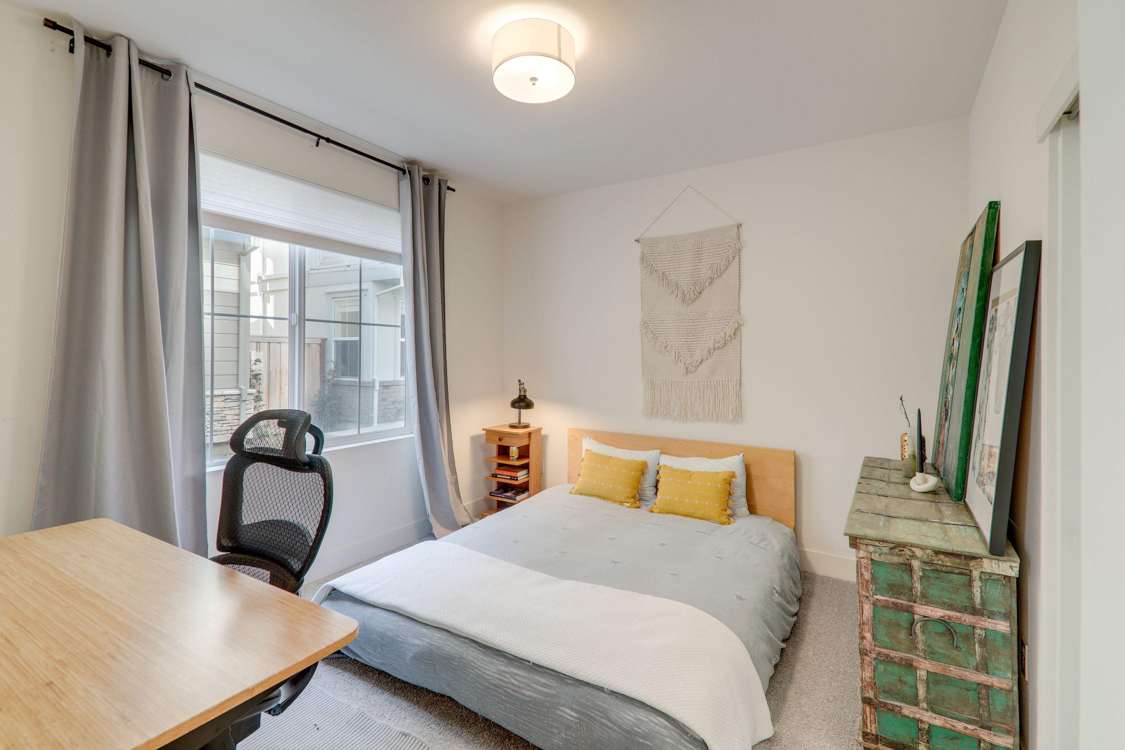 Bedroom 3 | Queen Bed | 1st Floor | Linens Provided