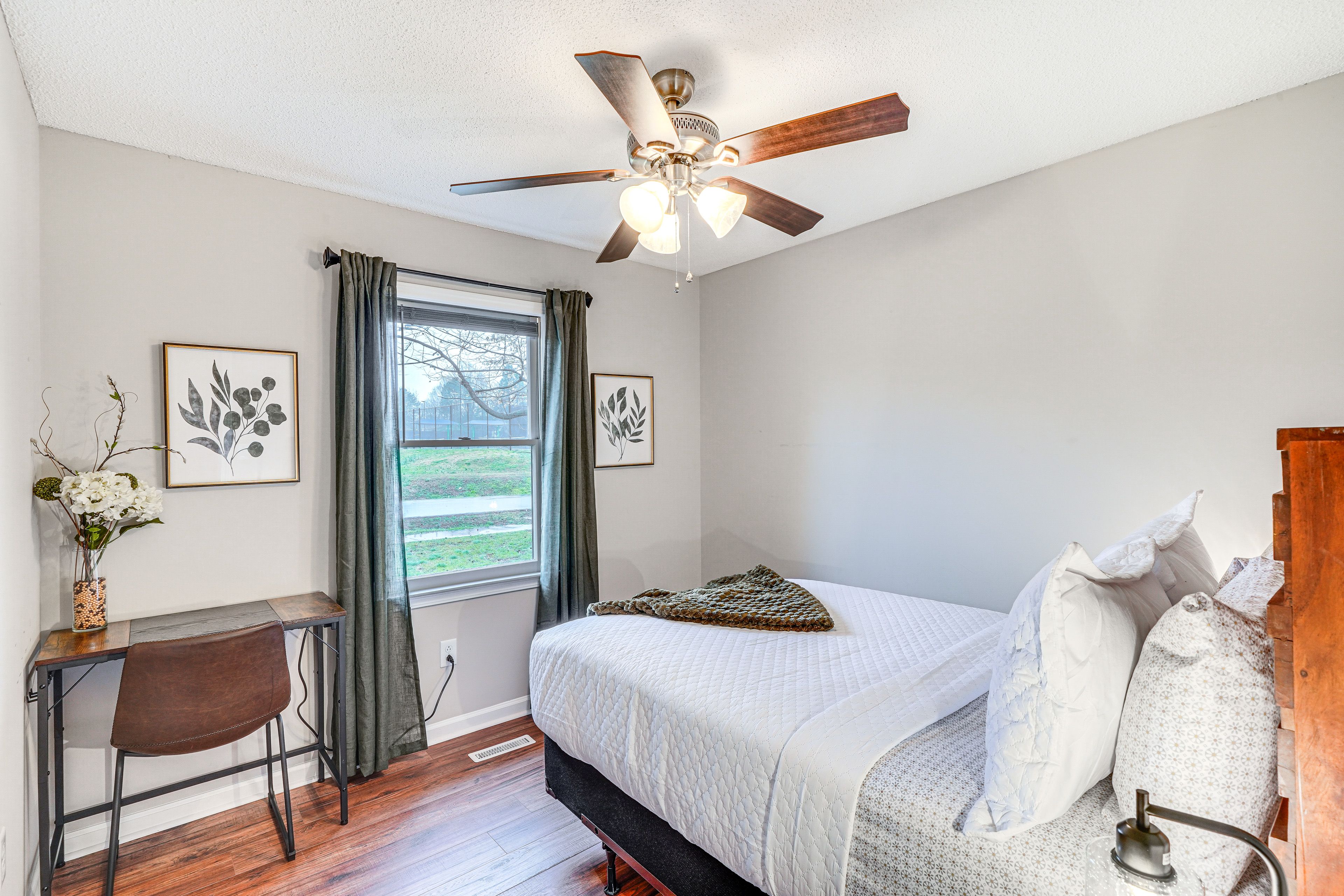 Bedroom 3 | Full Bed | Ceiling Fans