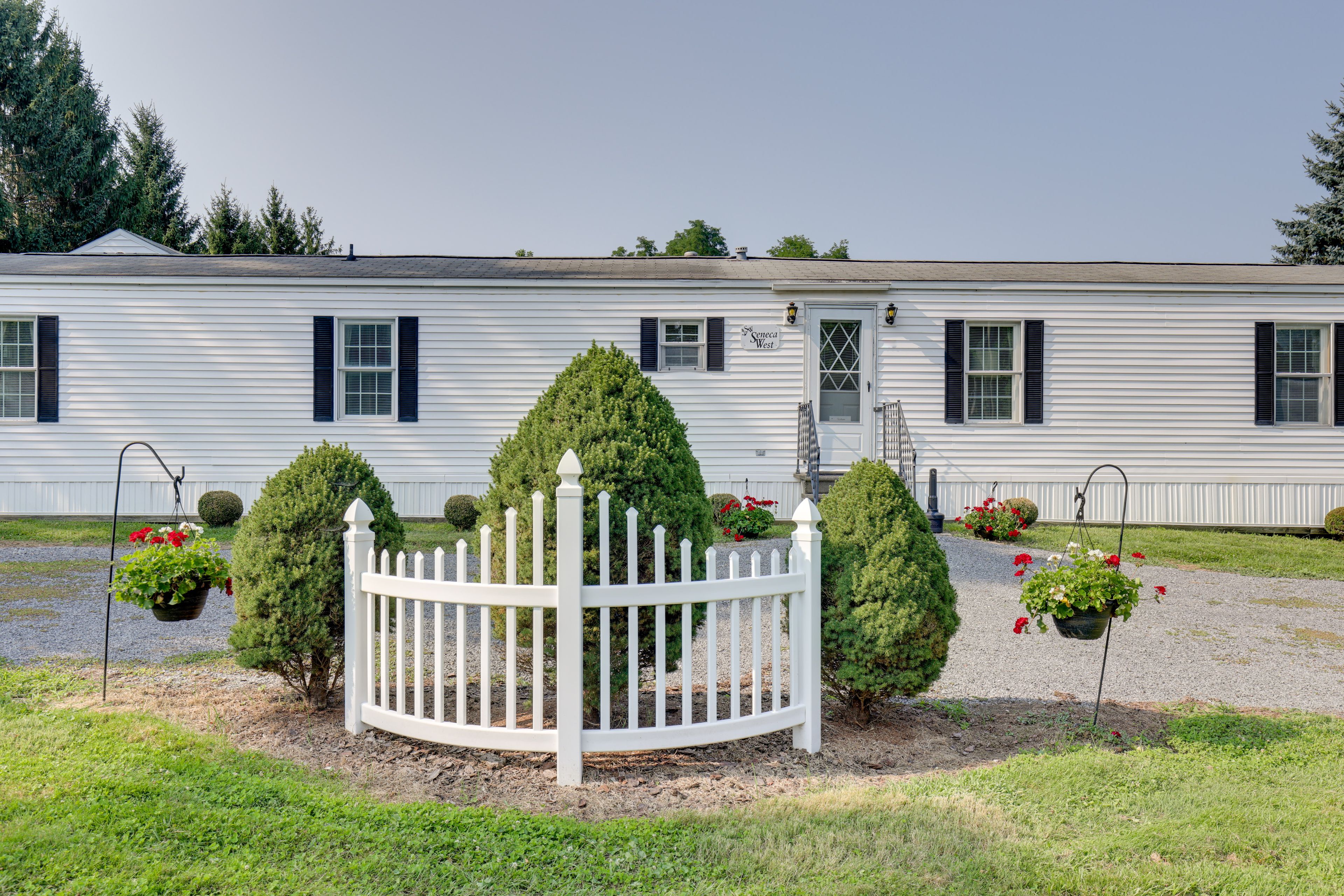 Front Entry | 3 Steps Required