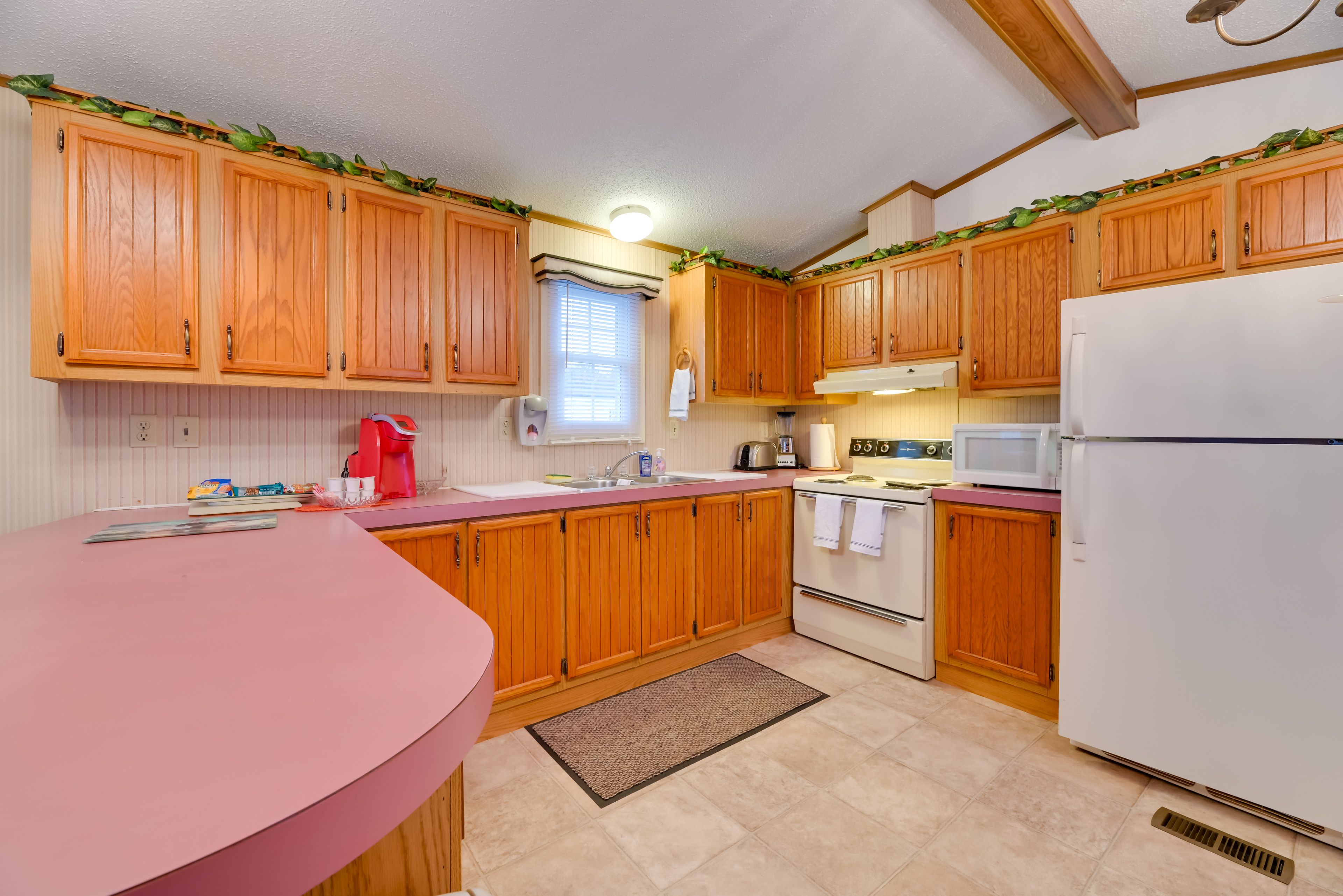 Well-Equipped Kitchen