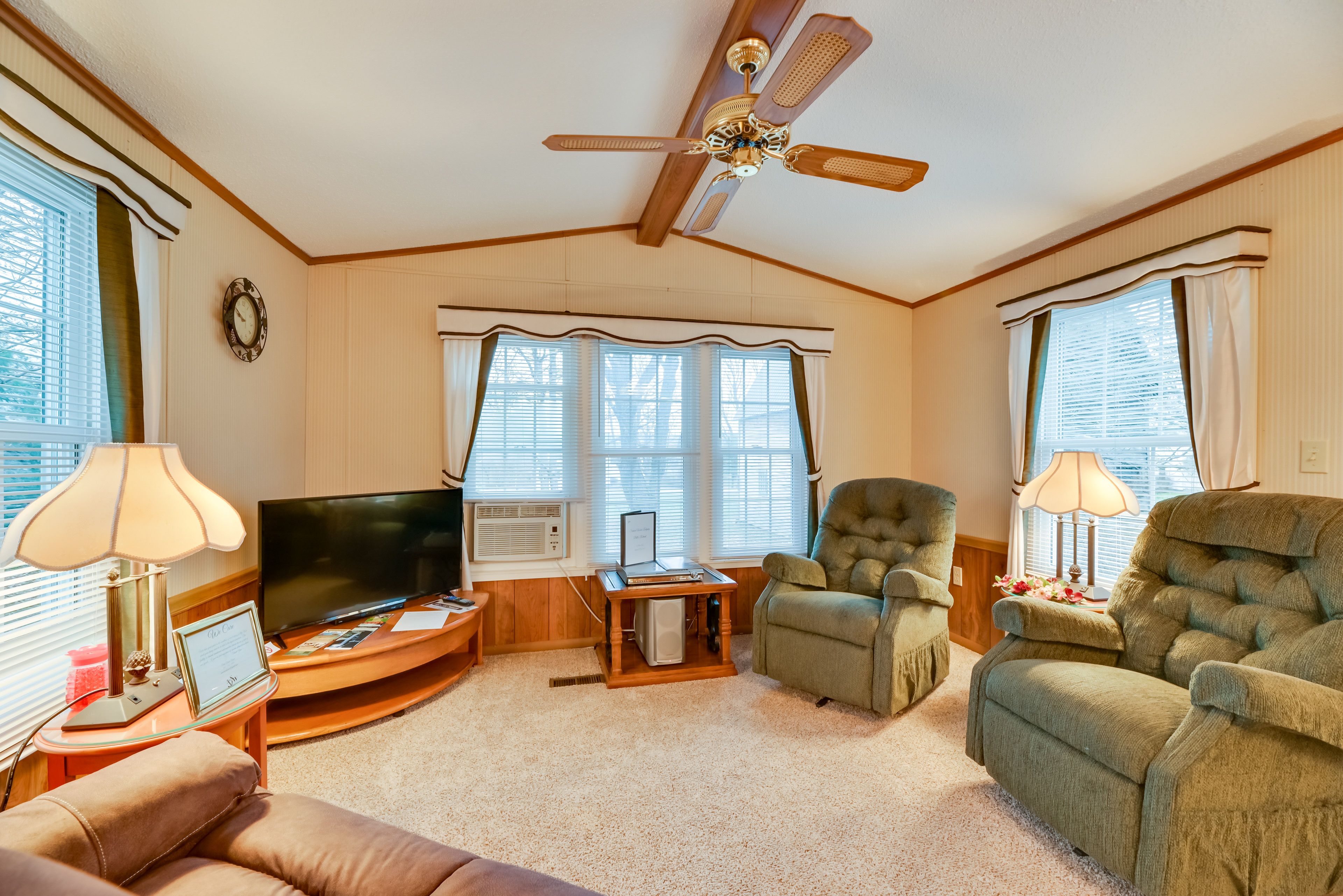 Living Room | Keyless Entry