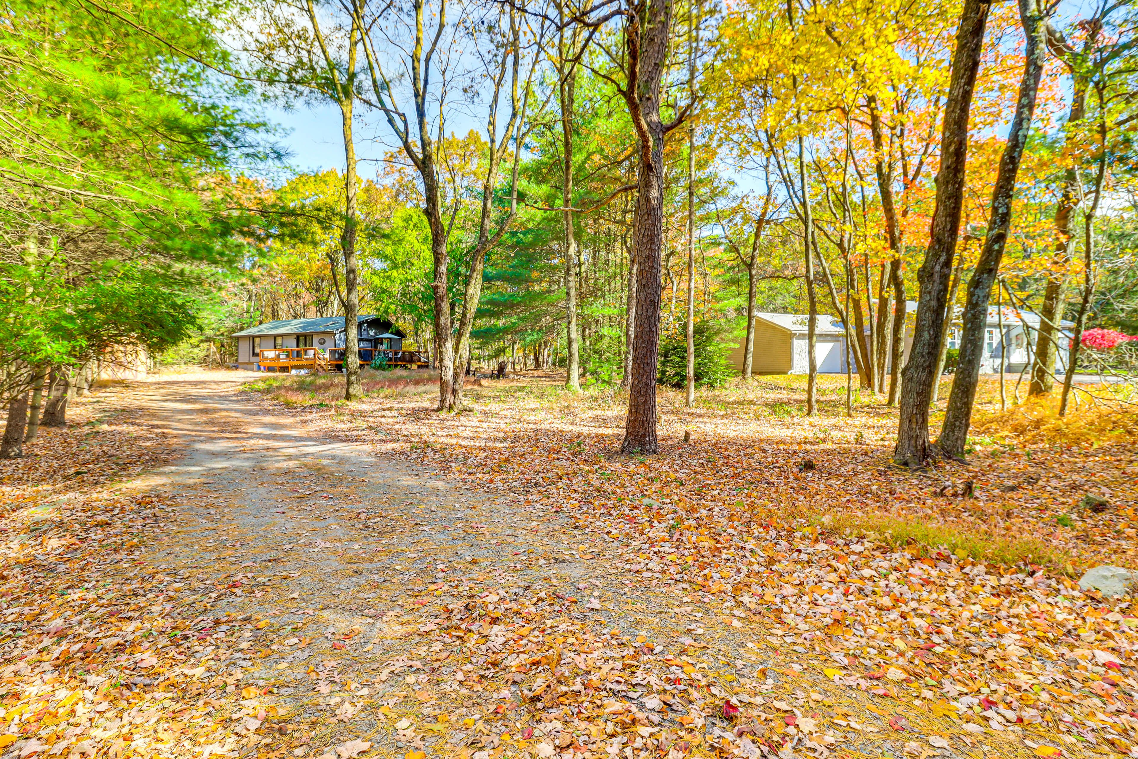 Parking | Driveway (4 Vehicles)