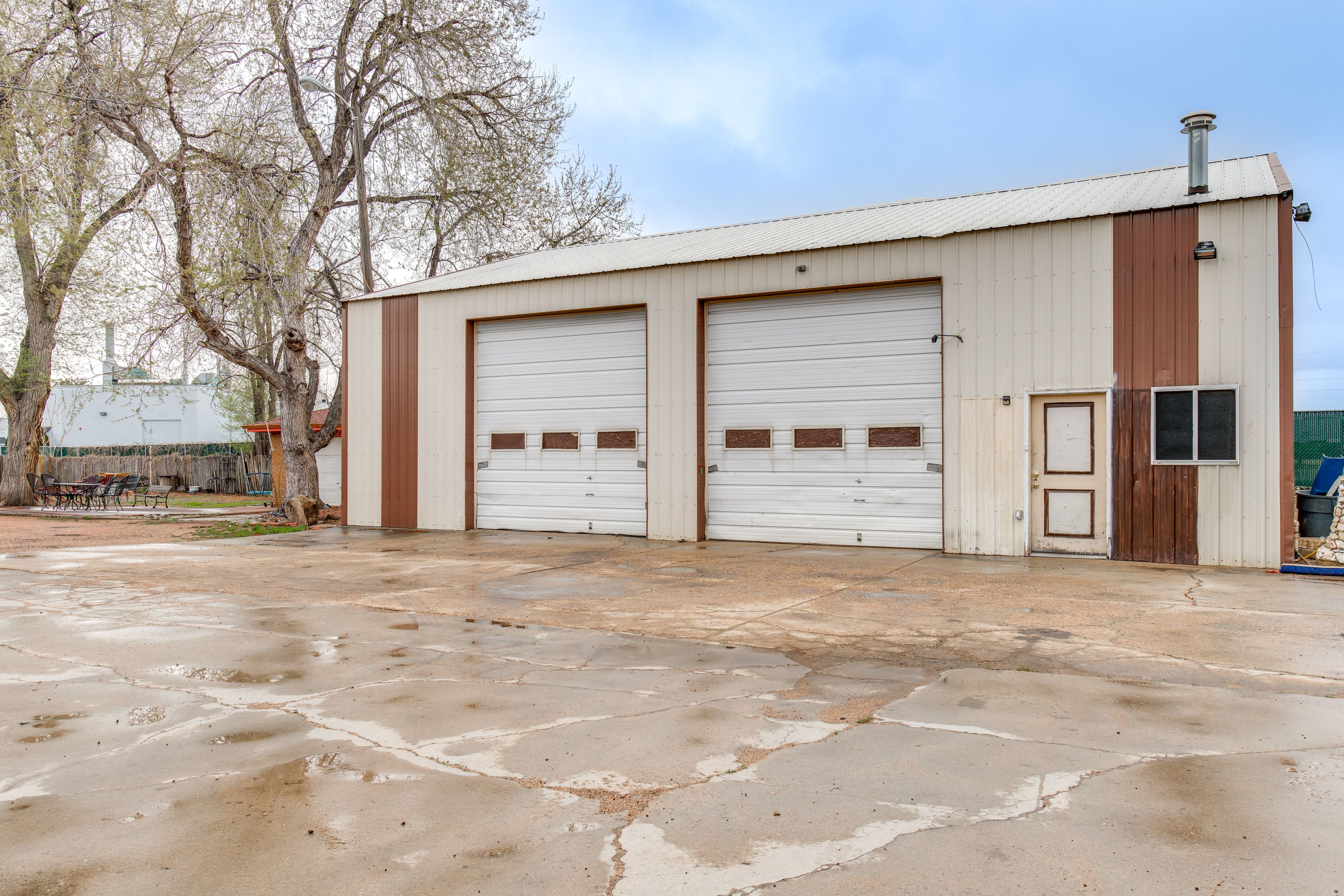 Garage