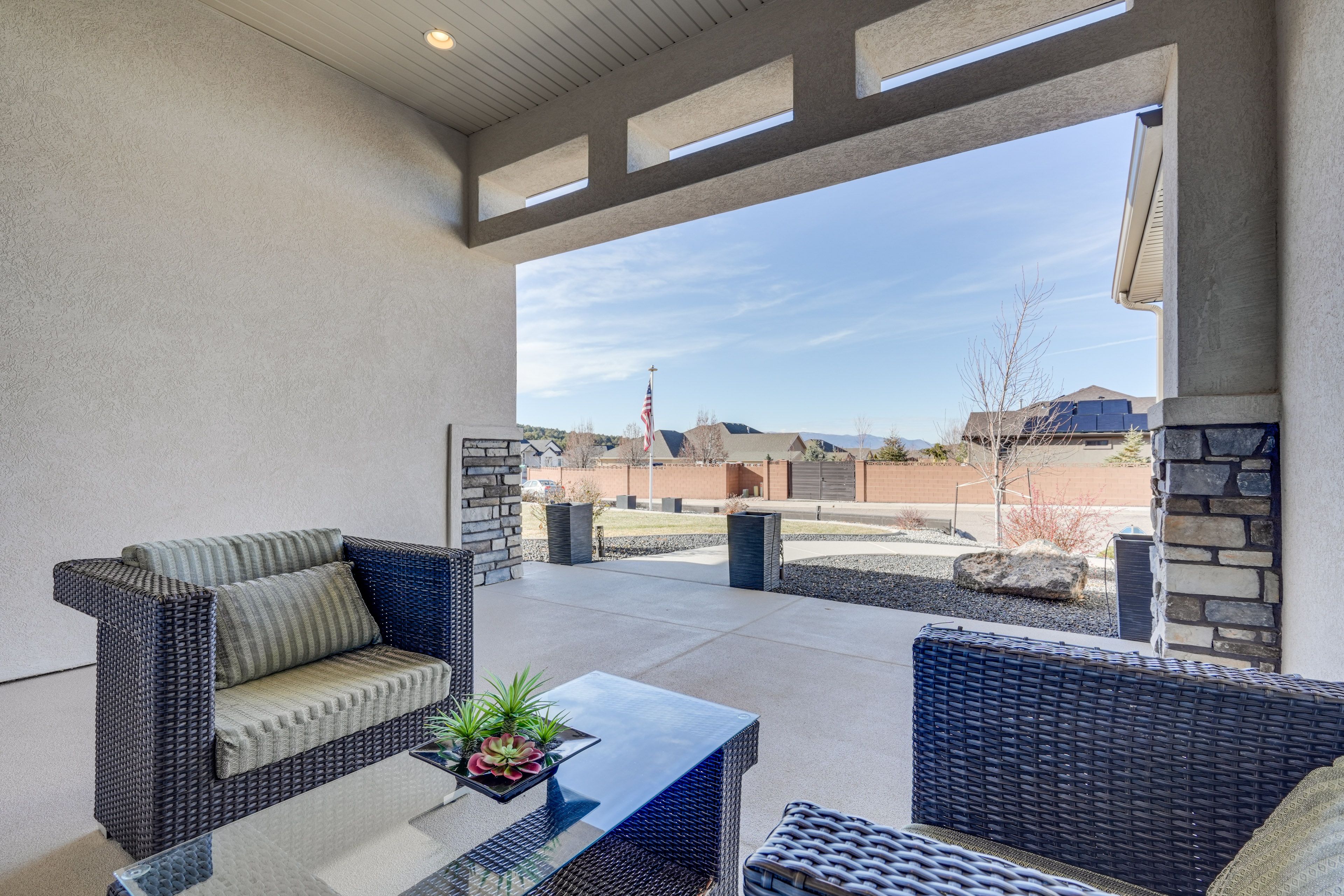 Front Porch | Outdoor Seating
