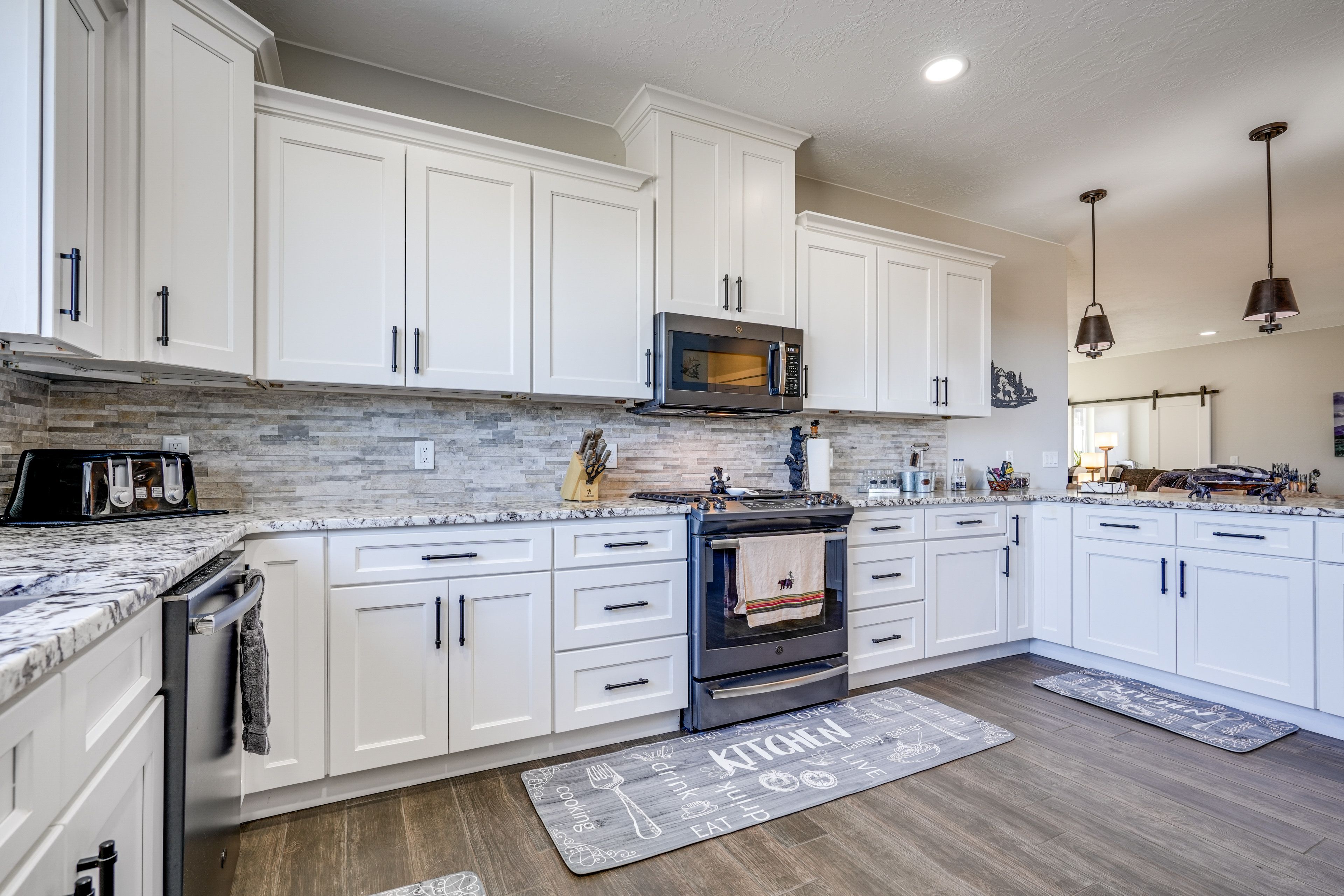 Kitchen | Basic Cooking Essentials | Dishwasher | Keurig & Drip Coffee Makers