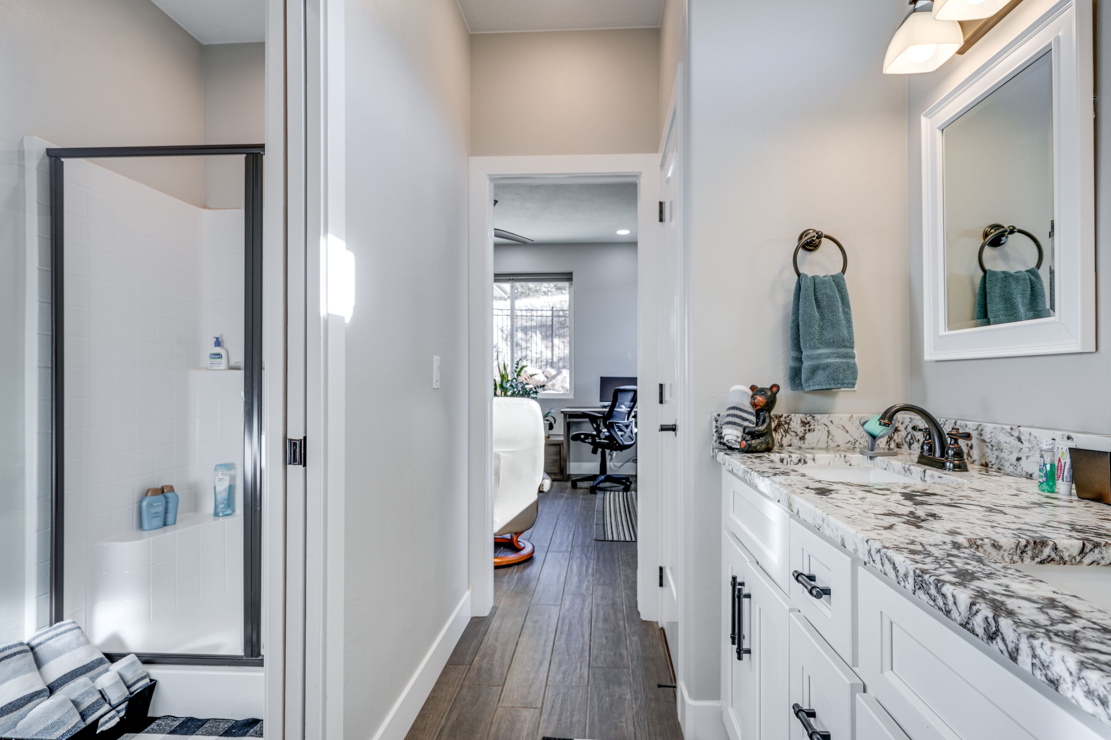 Jack-And-Jill Bathroom