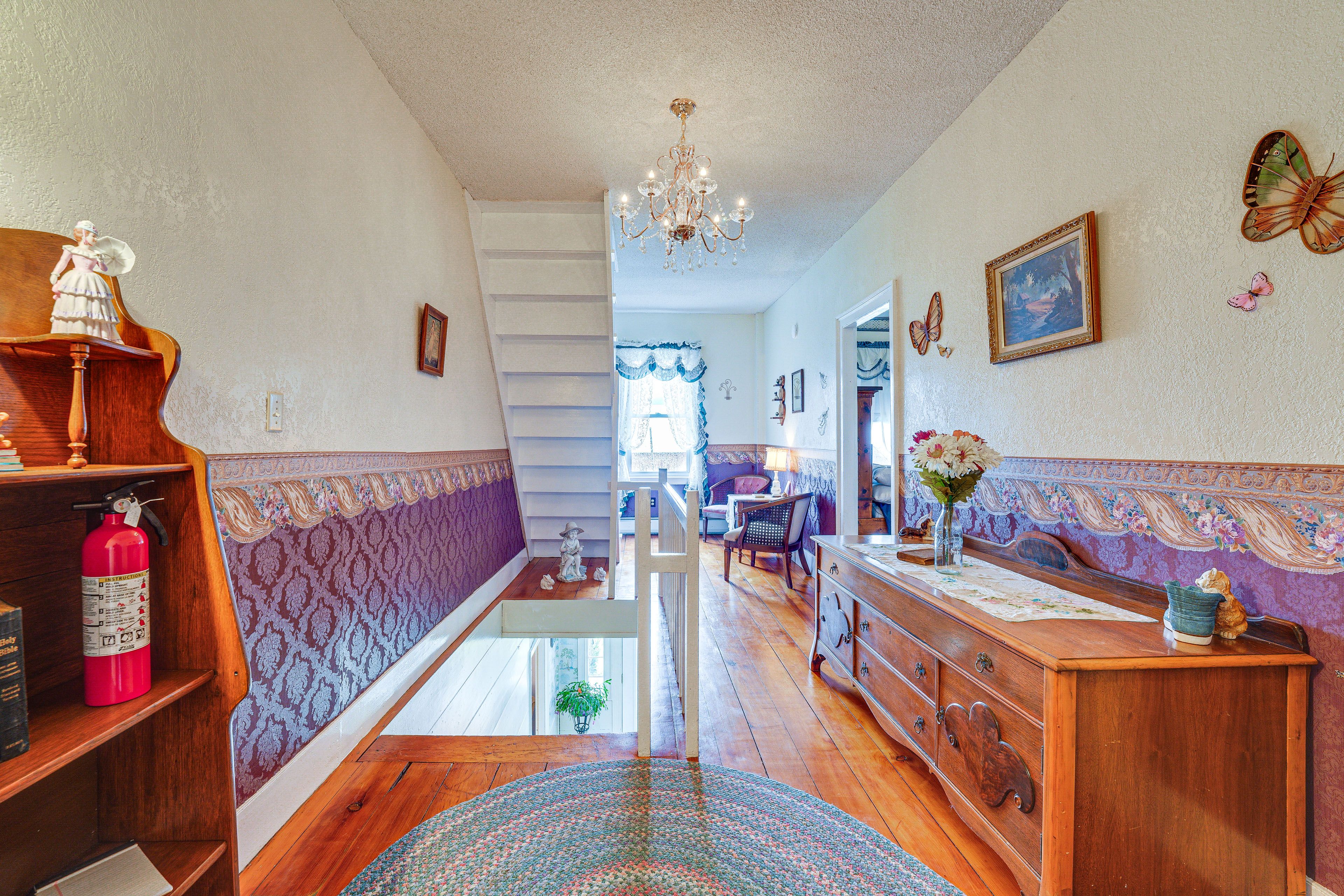 2nd-Floor Hallway