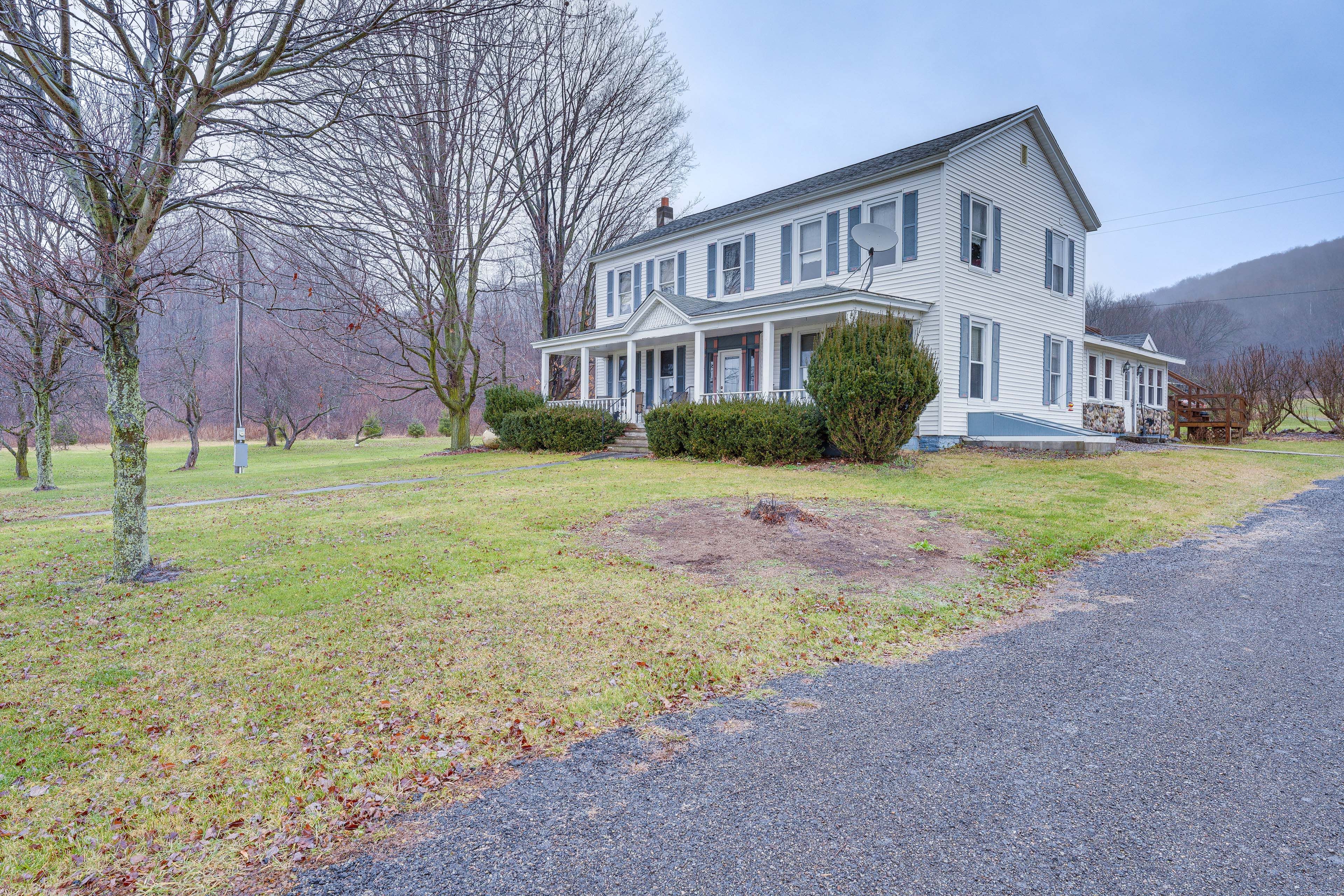 Franklinville Vacation Rental | 3BR | 4BA | 2,000 Sq Ft | Stairs Required