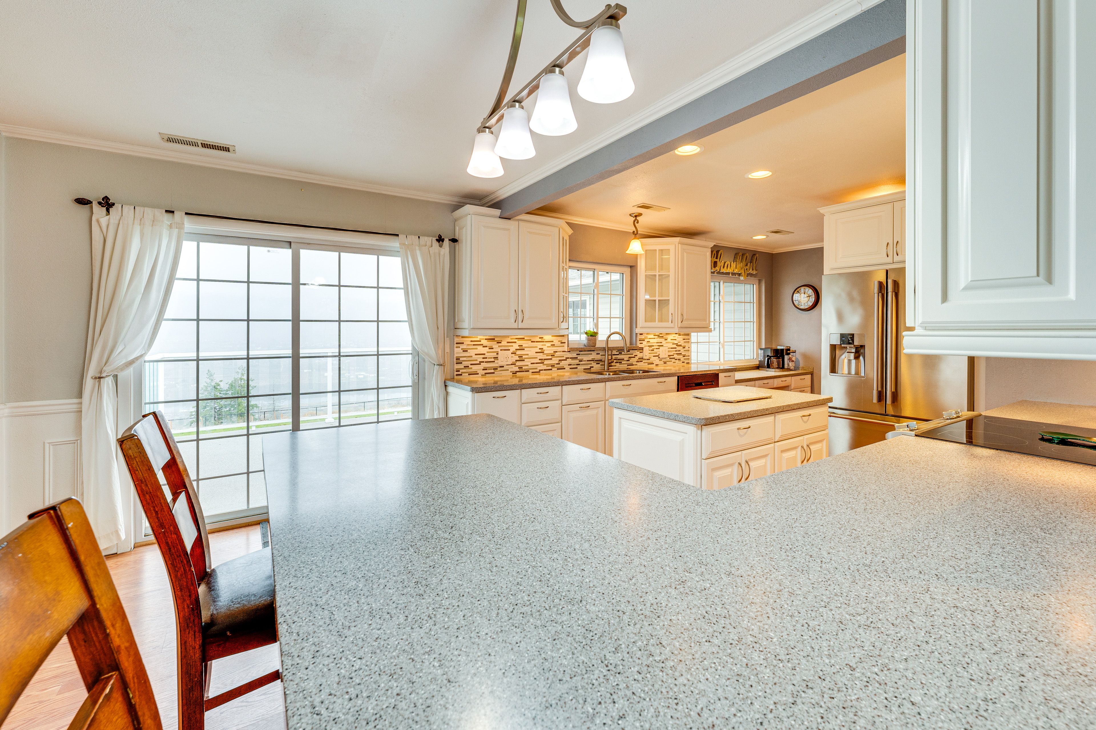 Kitchen | Cooking Basics | Coffee Maker | Paper Towels/Trash Bags Provided