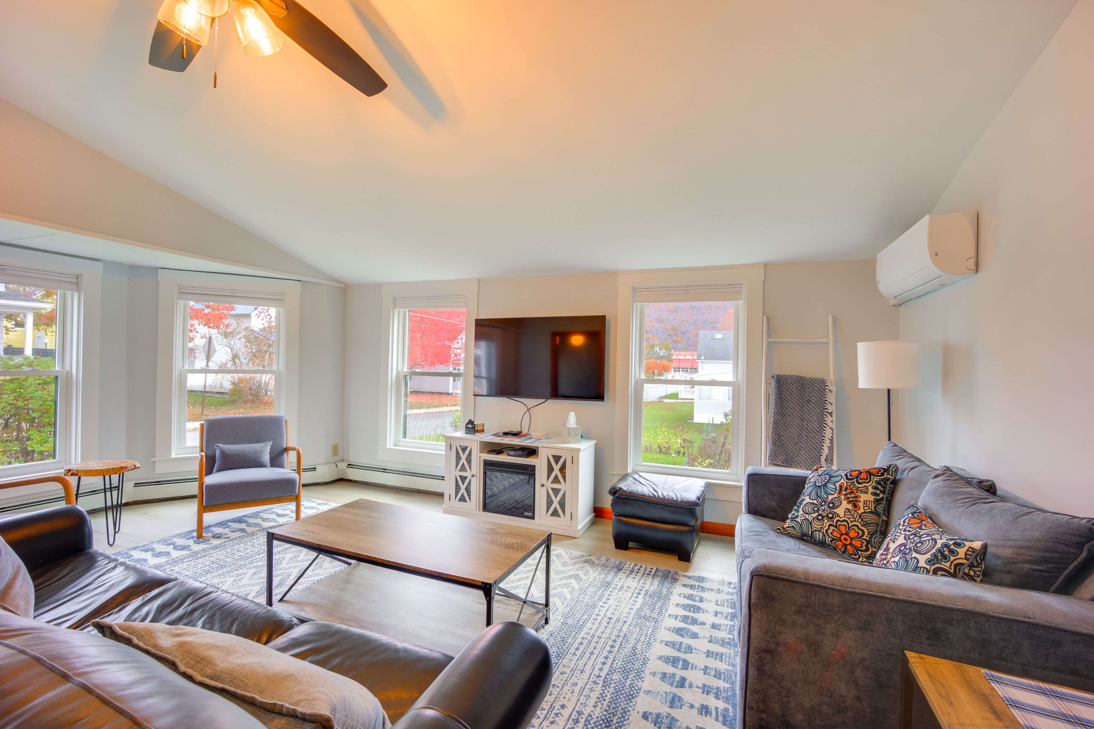 Lincoln Vacation Rental | 3BR | 1BA | 1,342 Sq Ft | 3 Steps to Enter