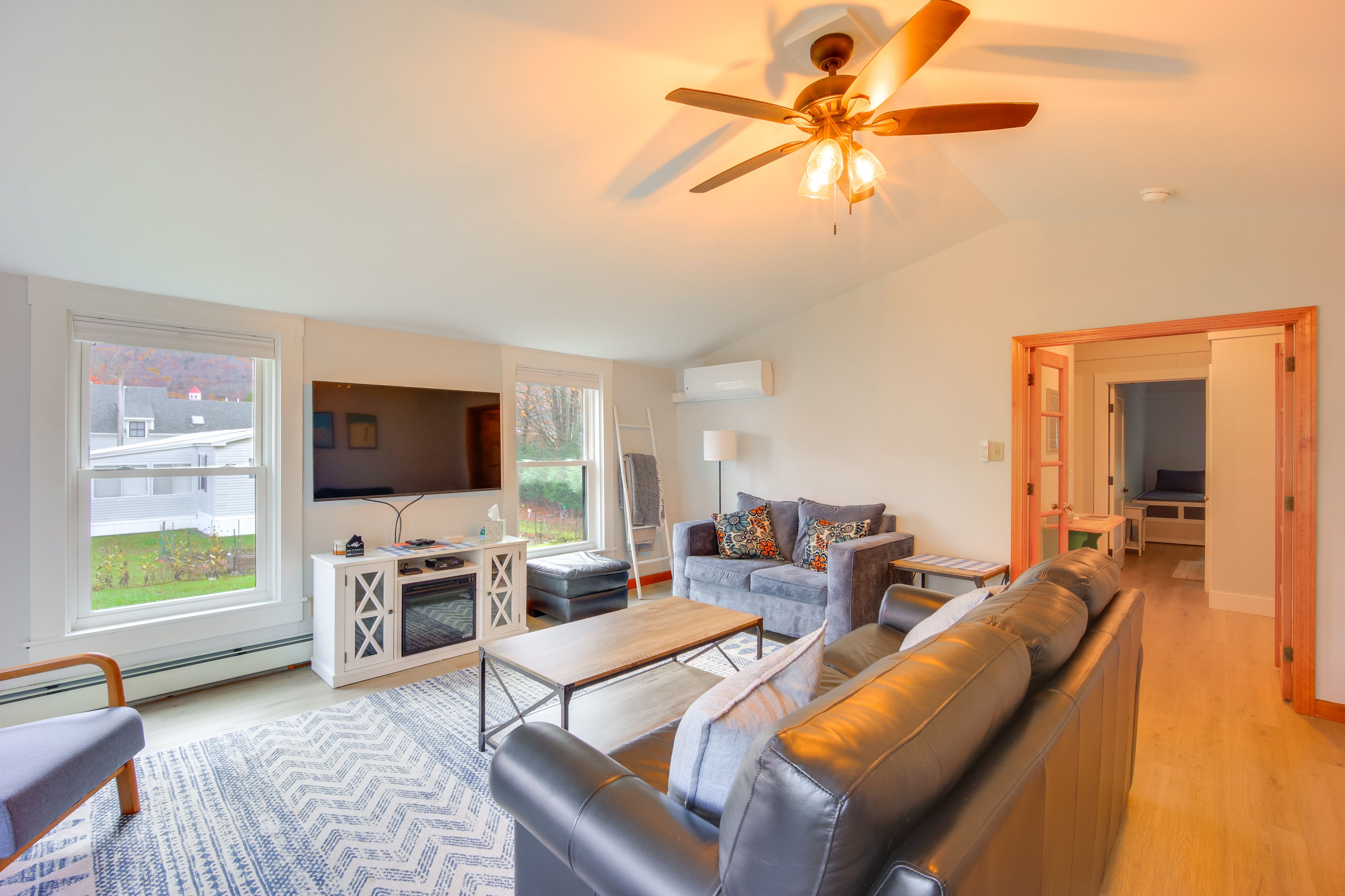 Living Room | Central Heating | Window A/C Unit | Free WiFi