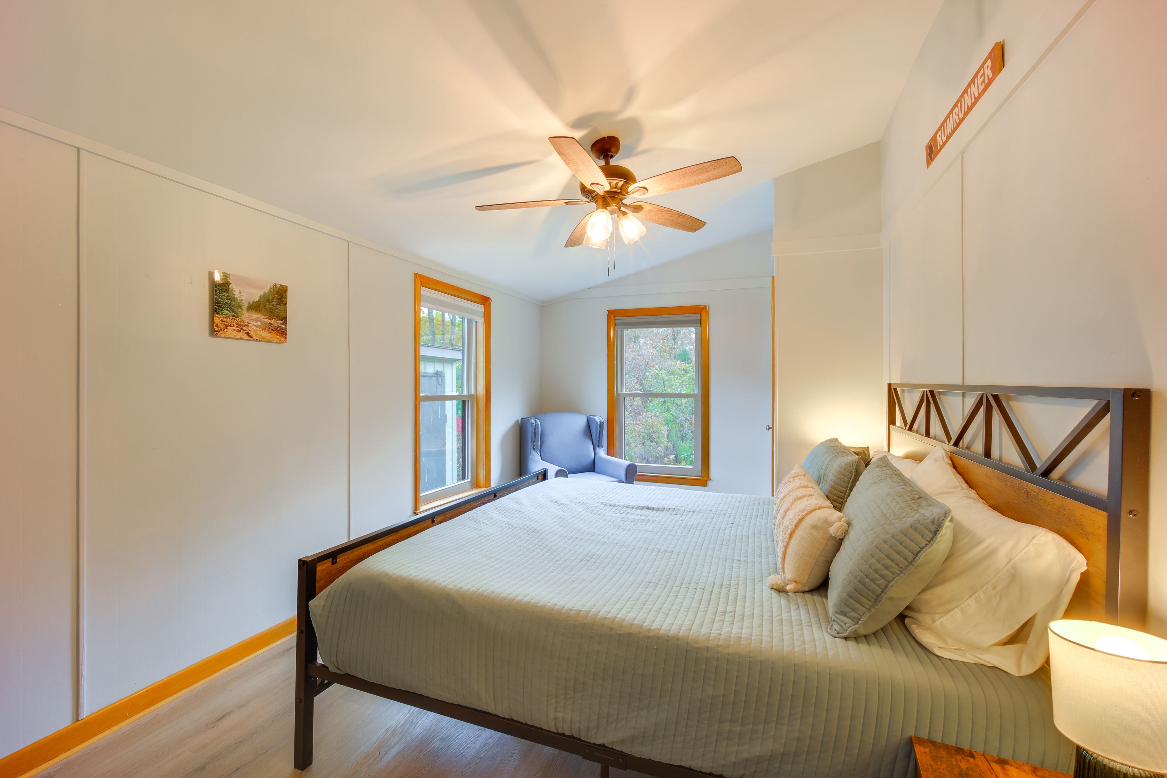 Bedroom 1 | King Bed | Linens Provided