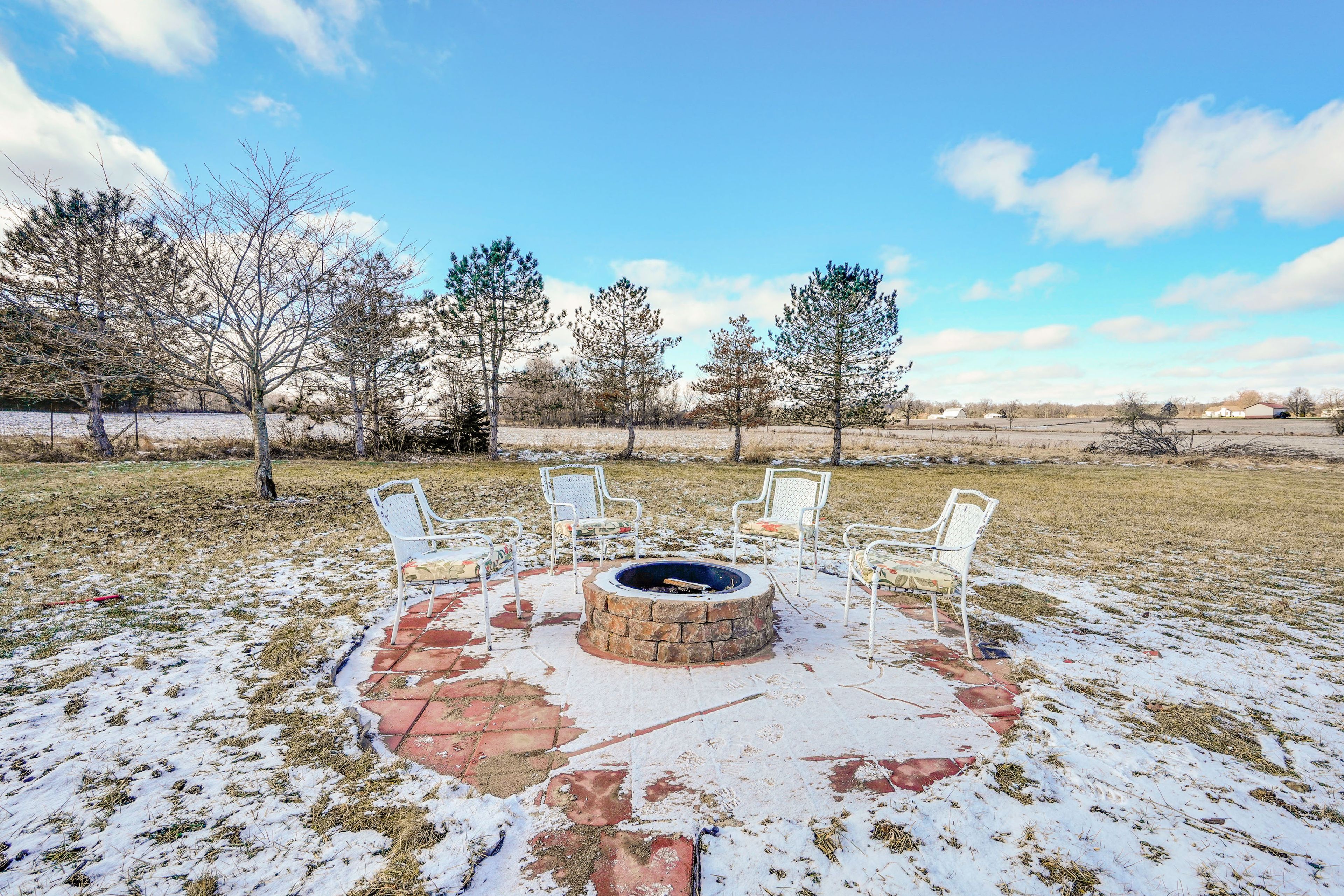 Wood-Burning Fire Pit