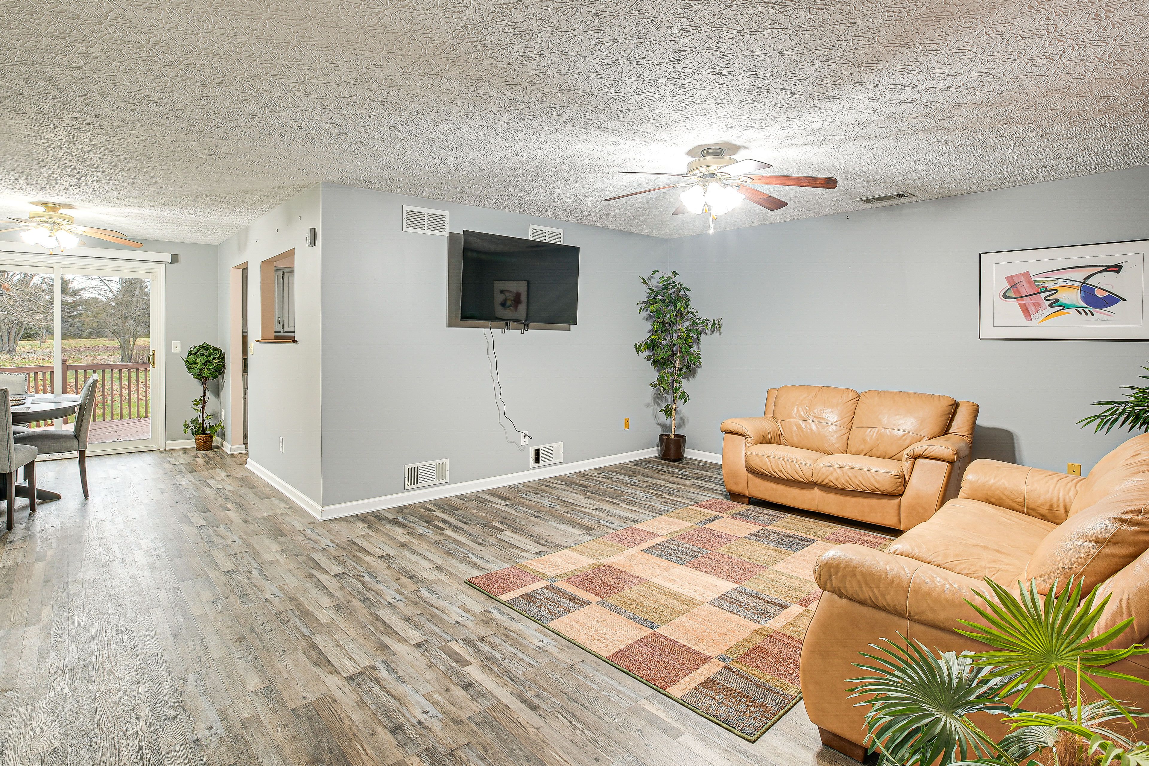 Living Room | Central Air Conditioning & Heating