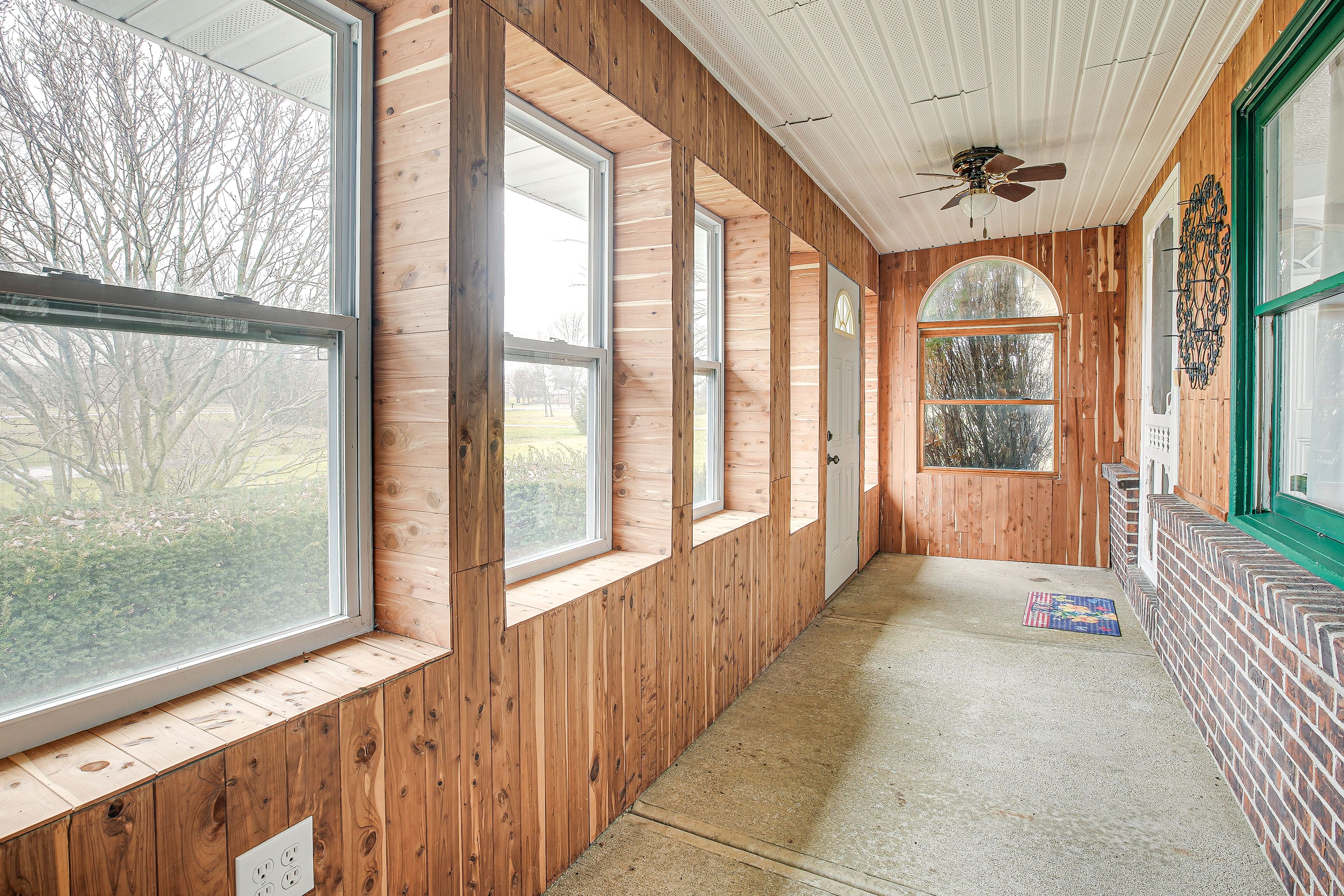 Property Entrance | 1 Step Required
